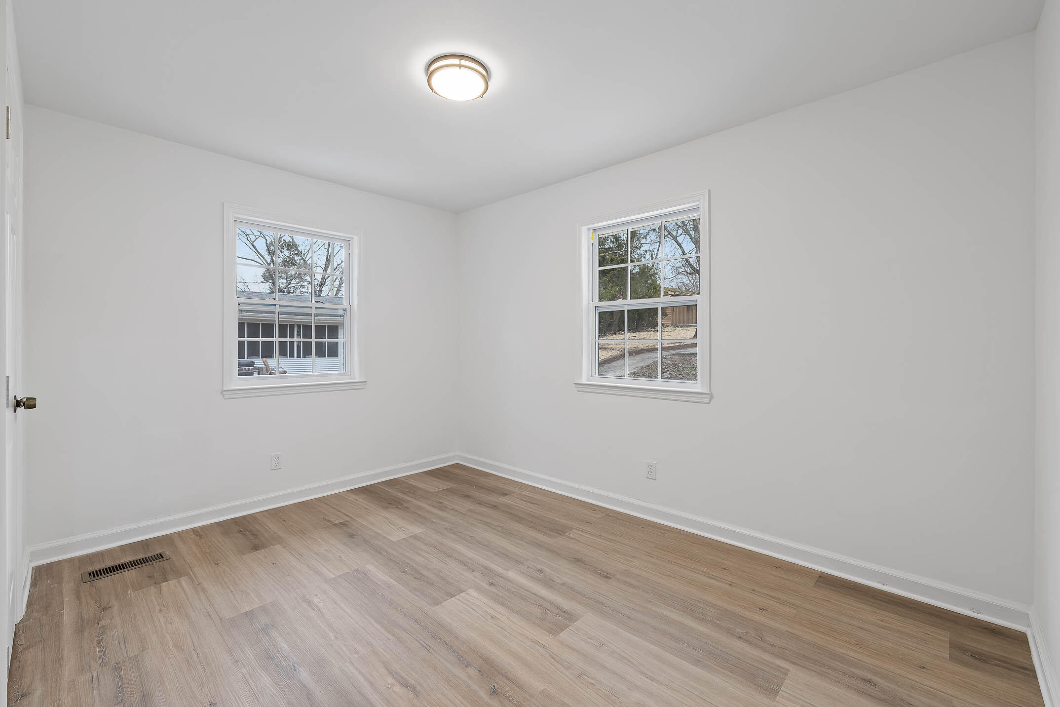317 Woodlawn Drive
