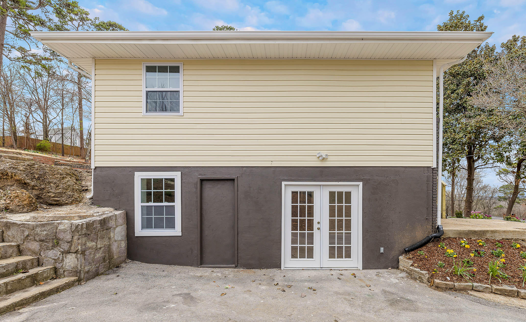 317 Woodlawn Drive