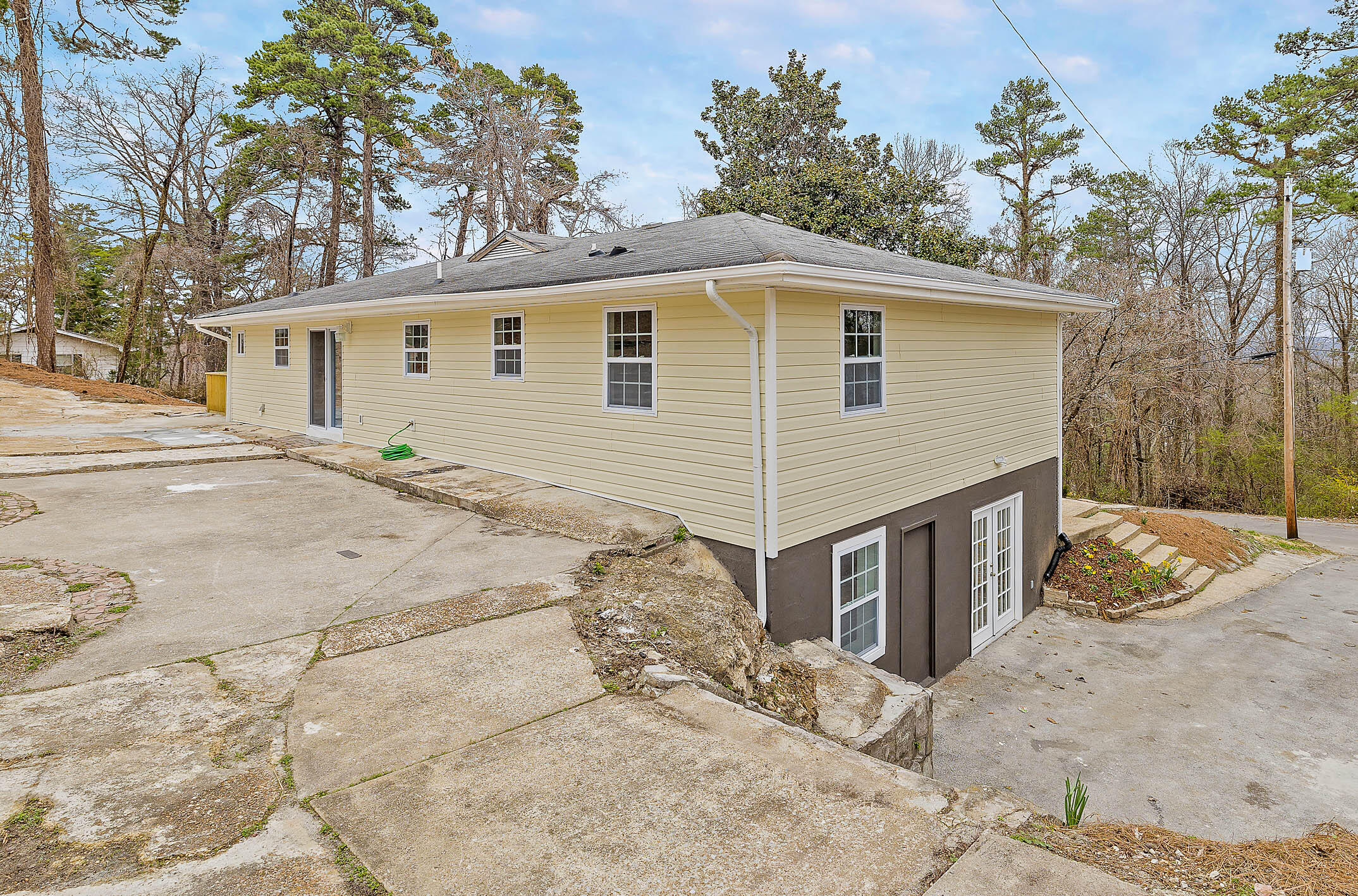 317 Woodlawn Drive