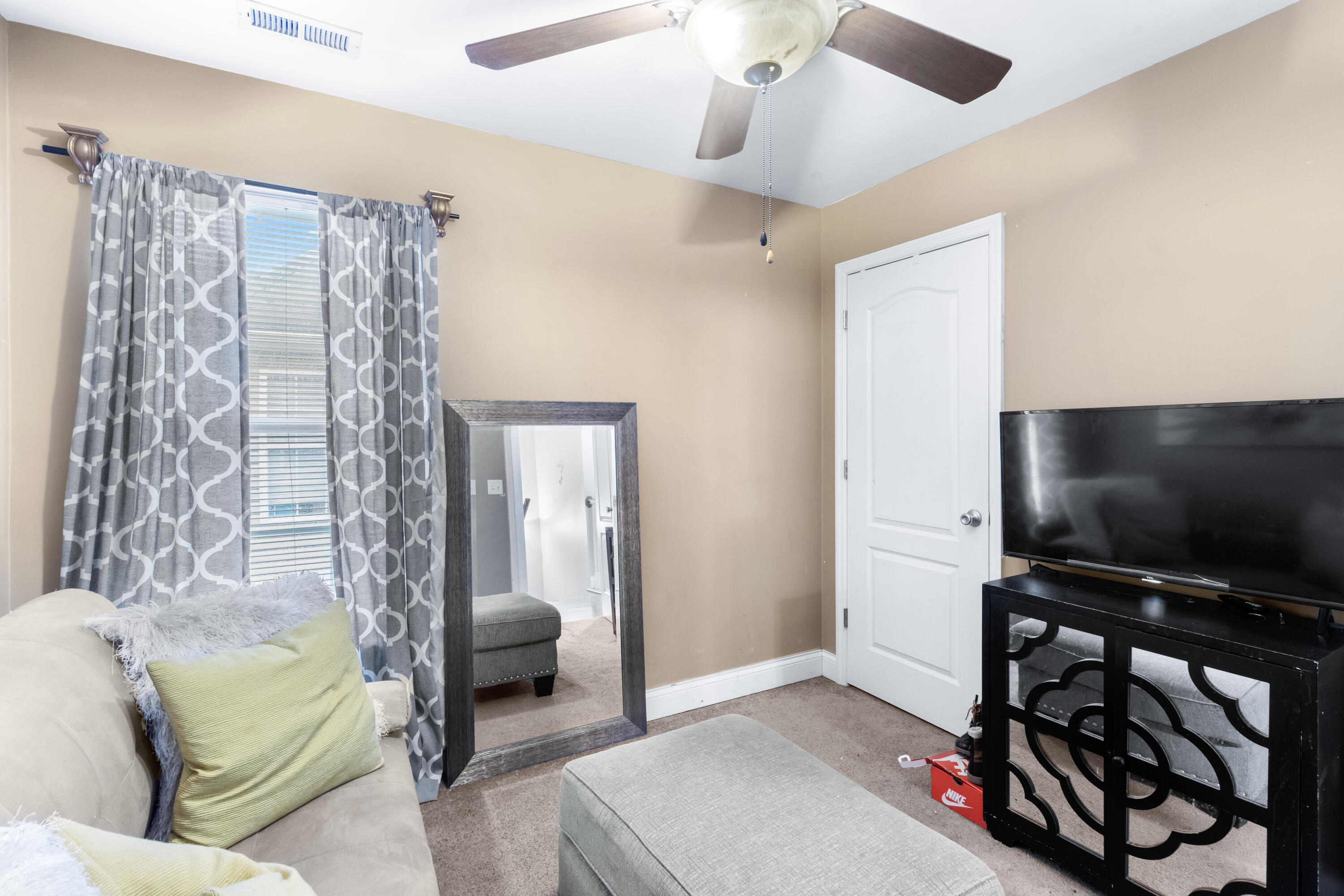7106 Blossom Circle