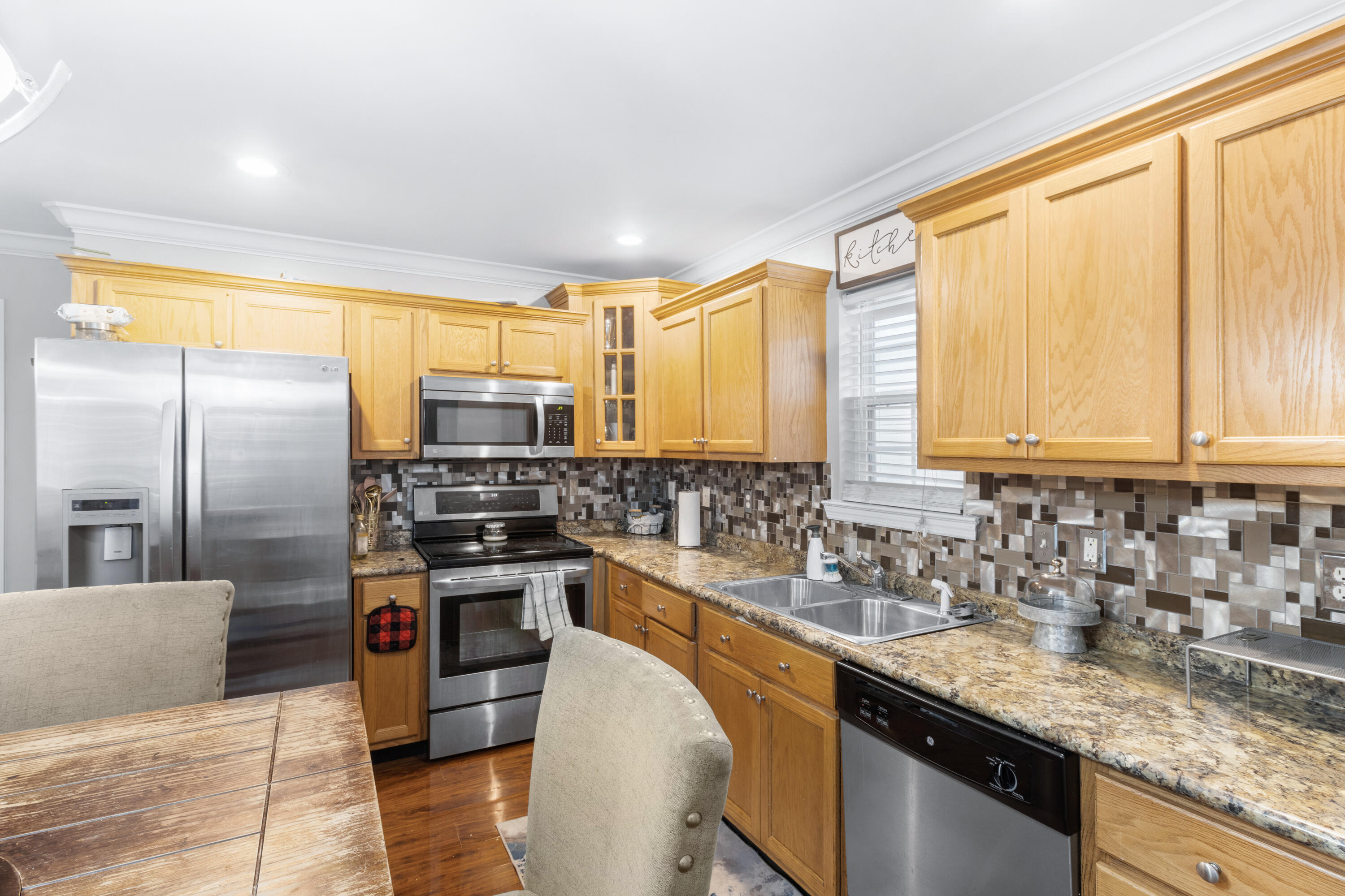 7106 Blossom Circle