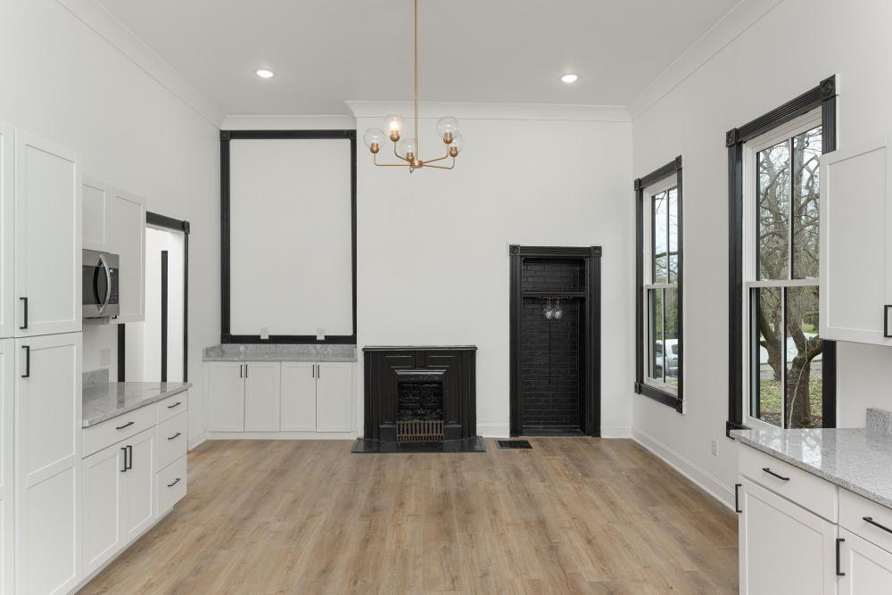 306 Pine Avenue