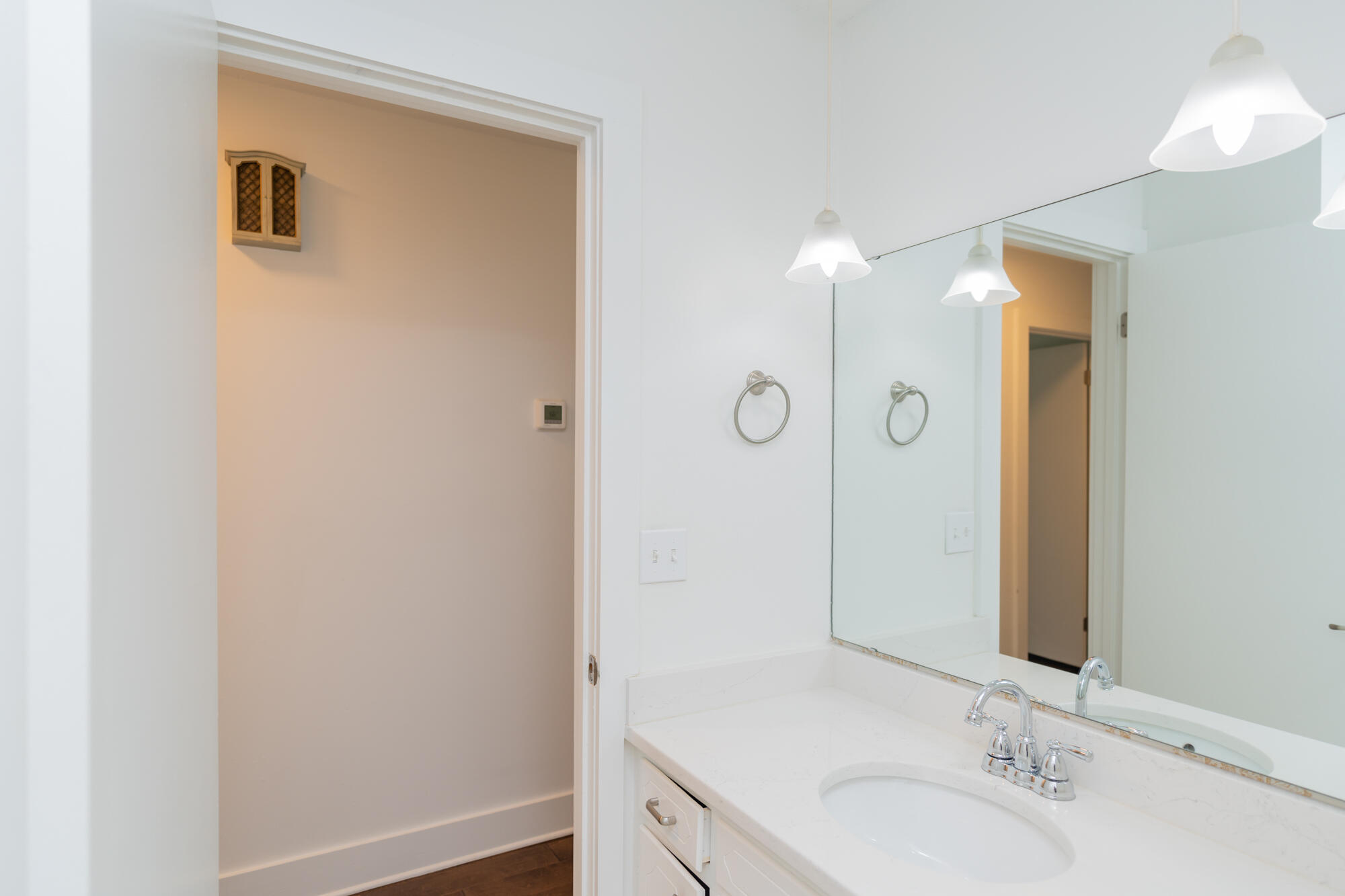 828 Skyline Park Drive