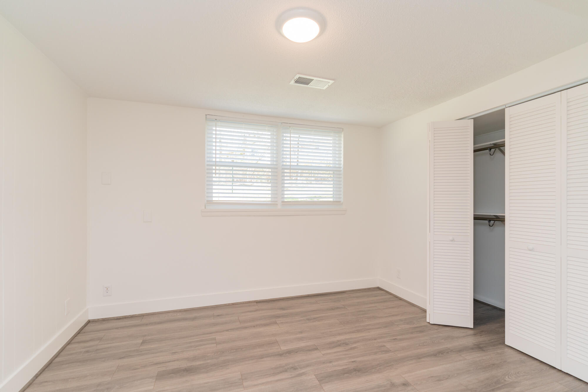 828 Skyline Park Drive