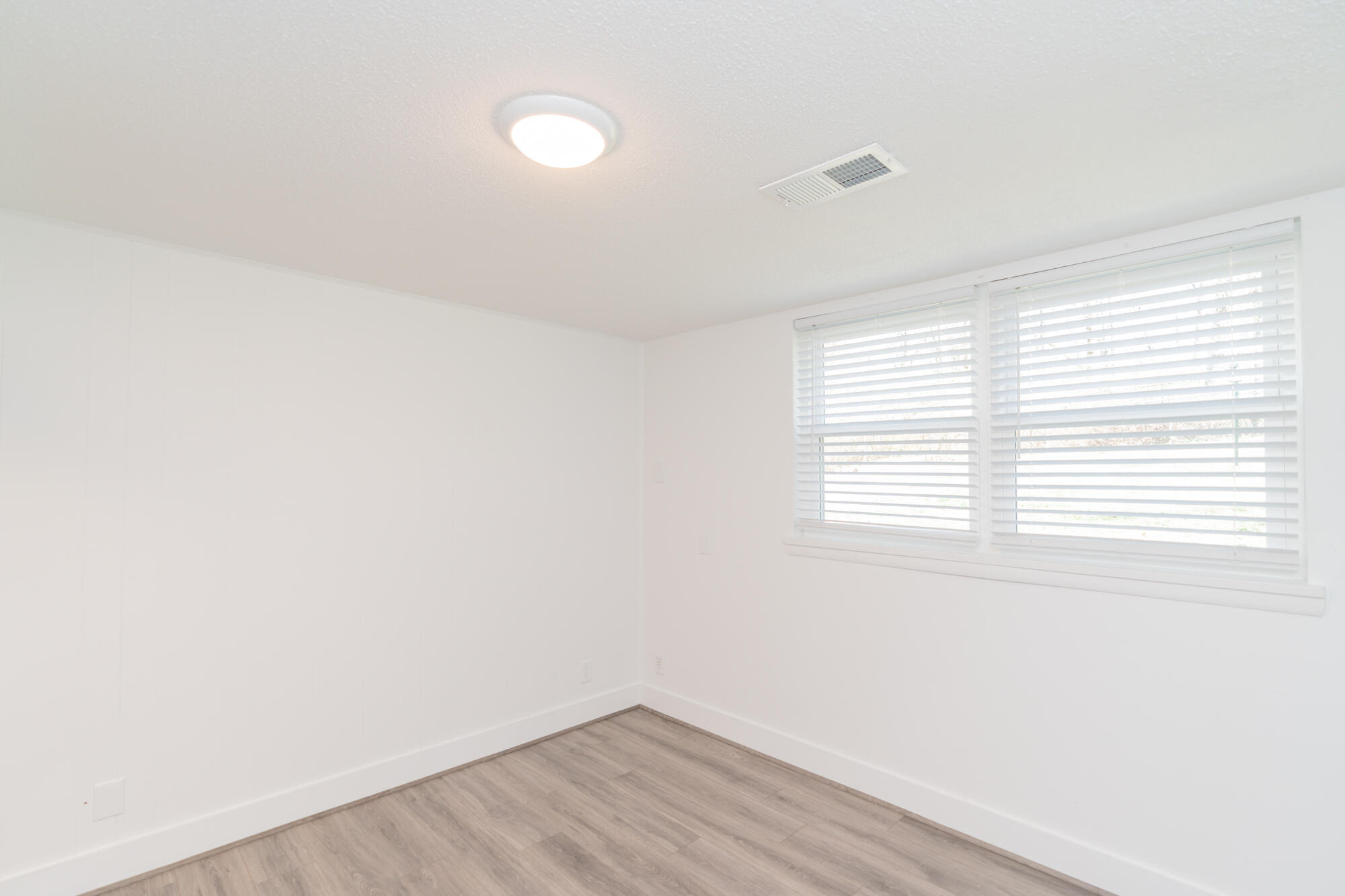 828 Skyline Park Drive