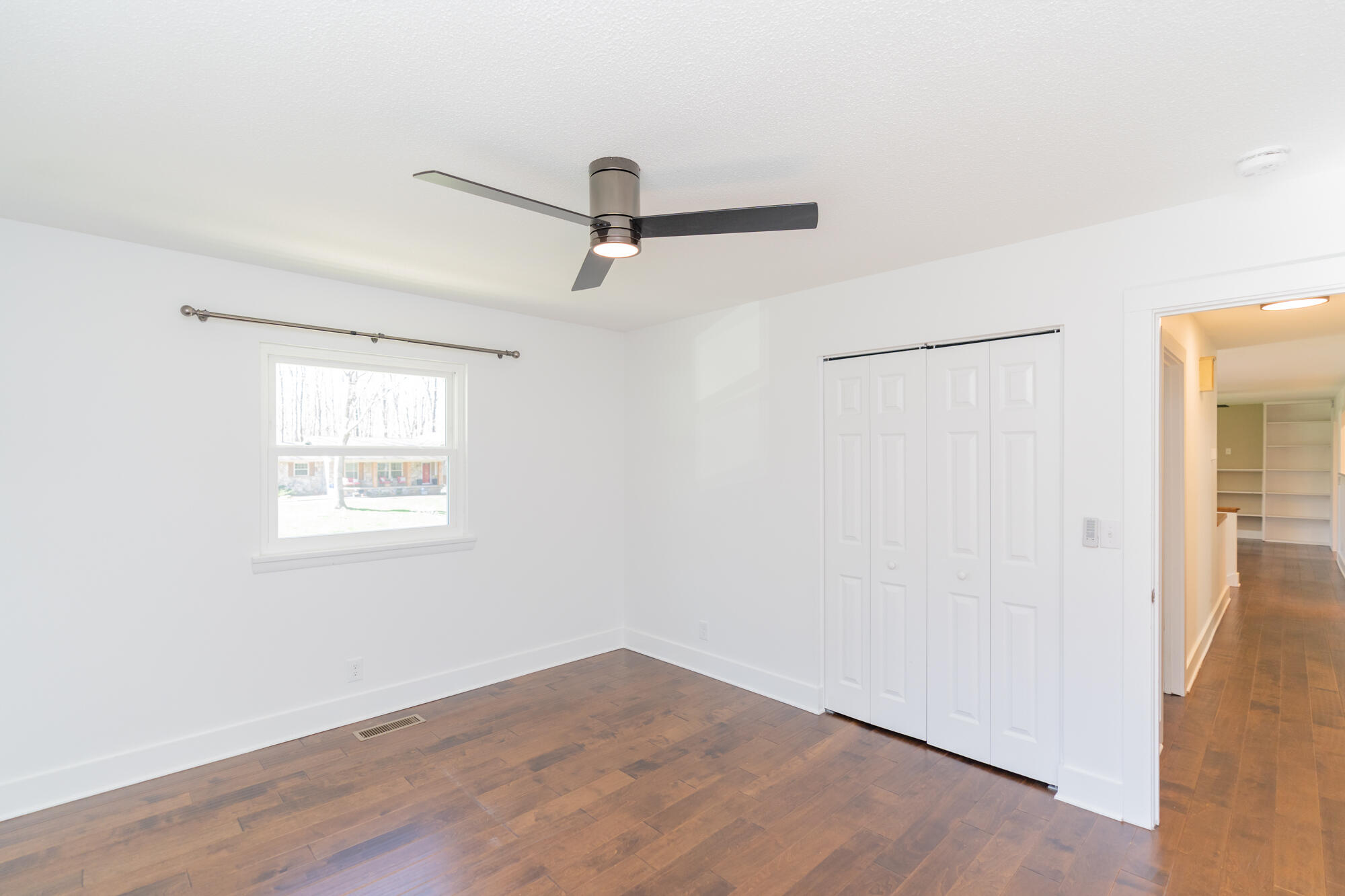 828 Skyline Park Drive