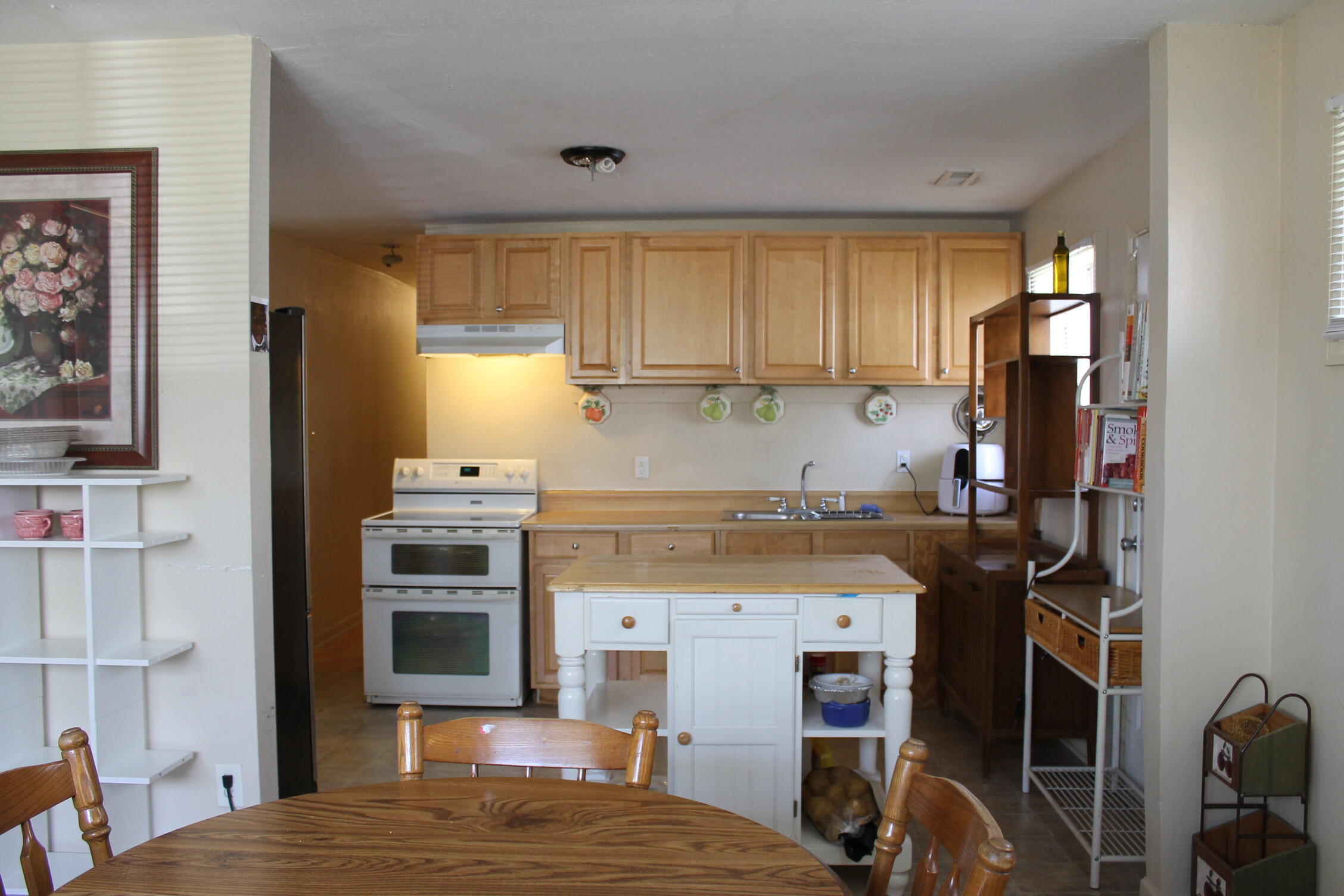 1108 N Orchard Knob Avenue