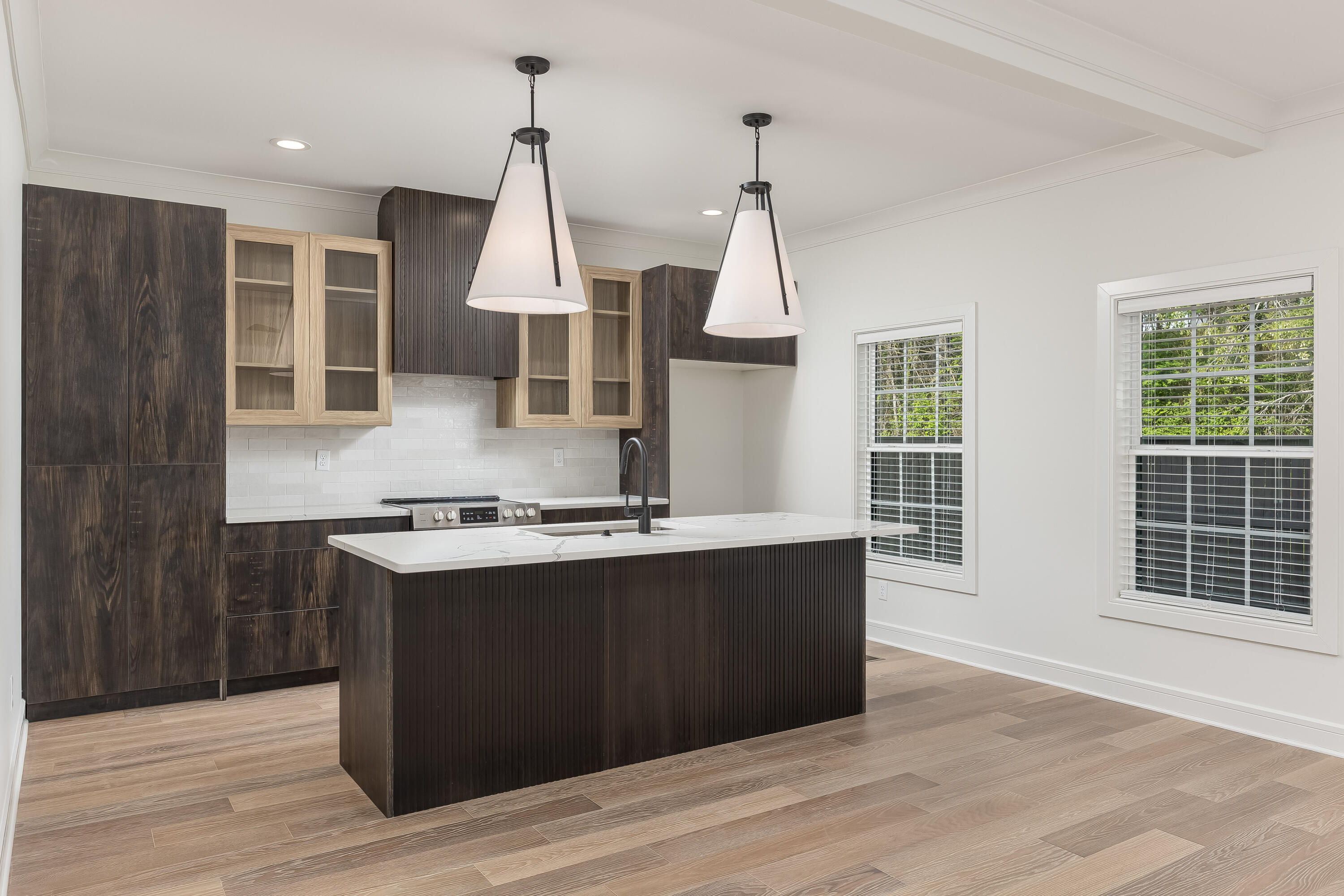 1031 Amelia Court, 5