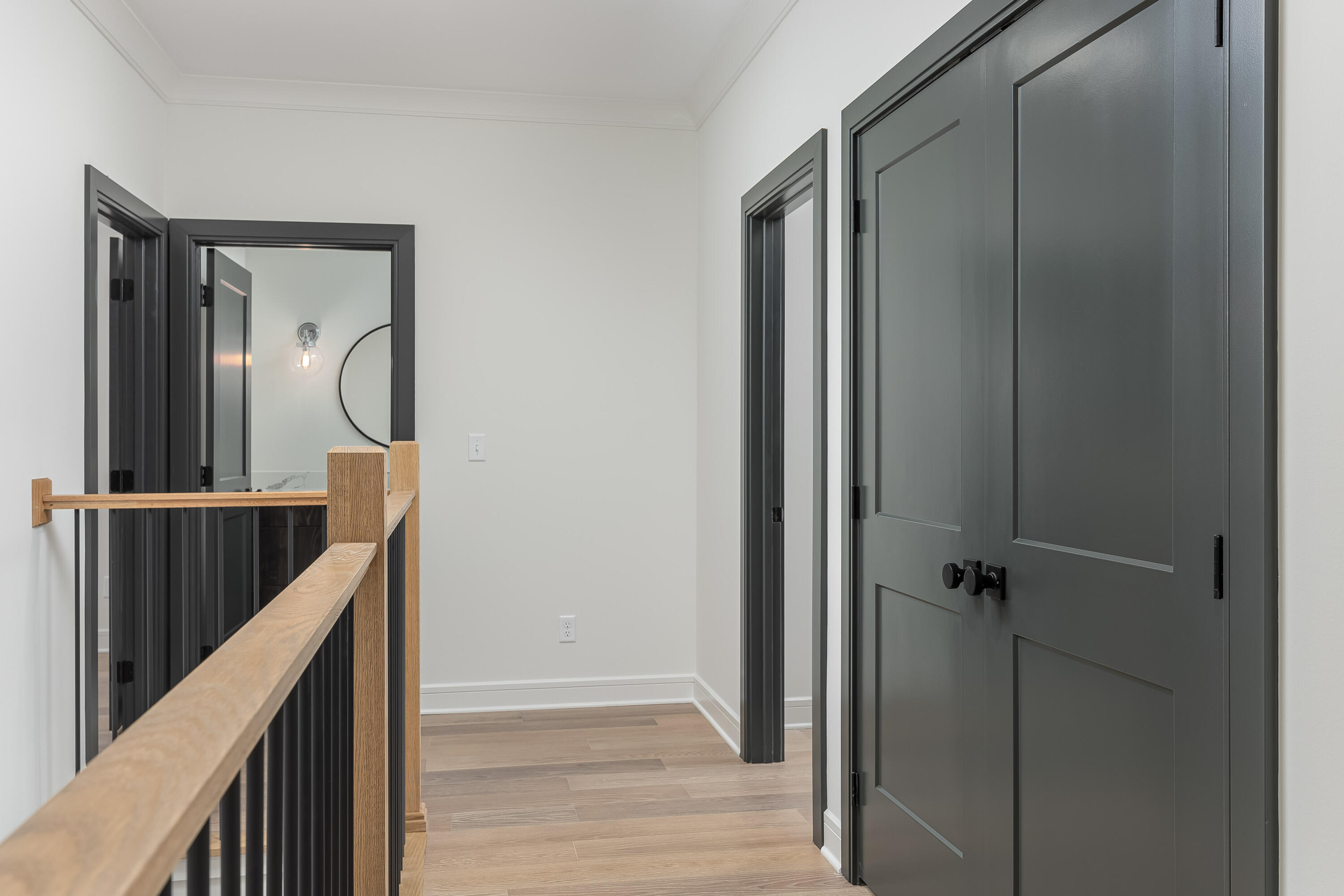 1031 Amelia Court, 5