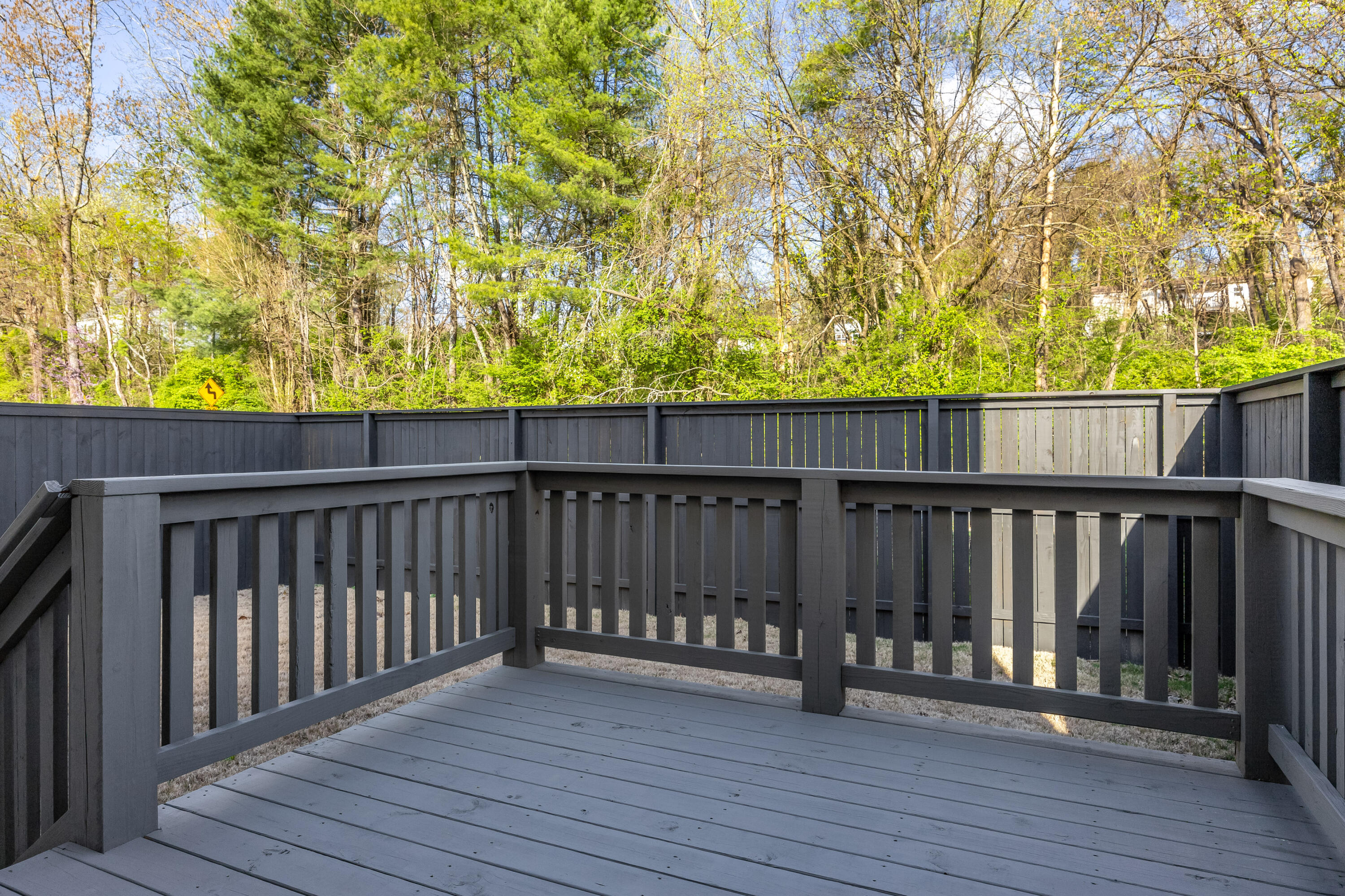 1031 Amelia Court, 5