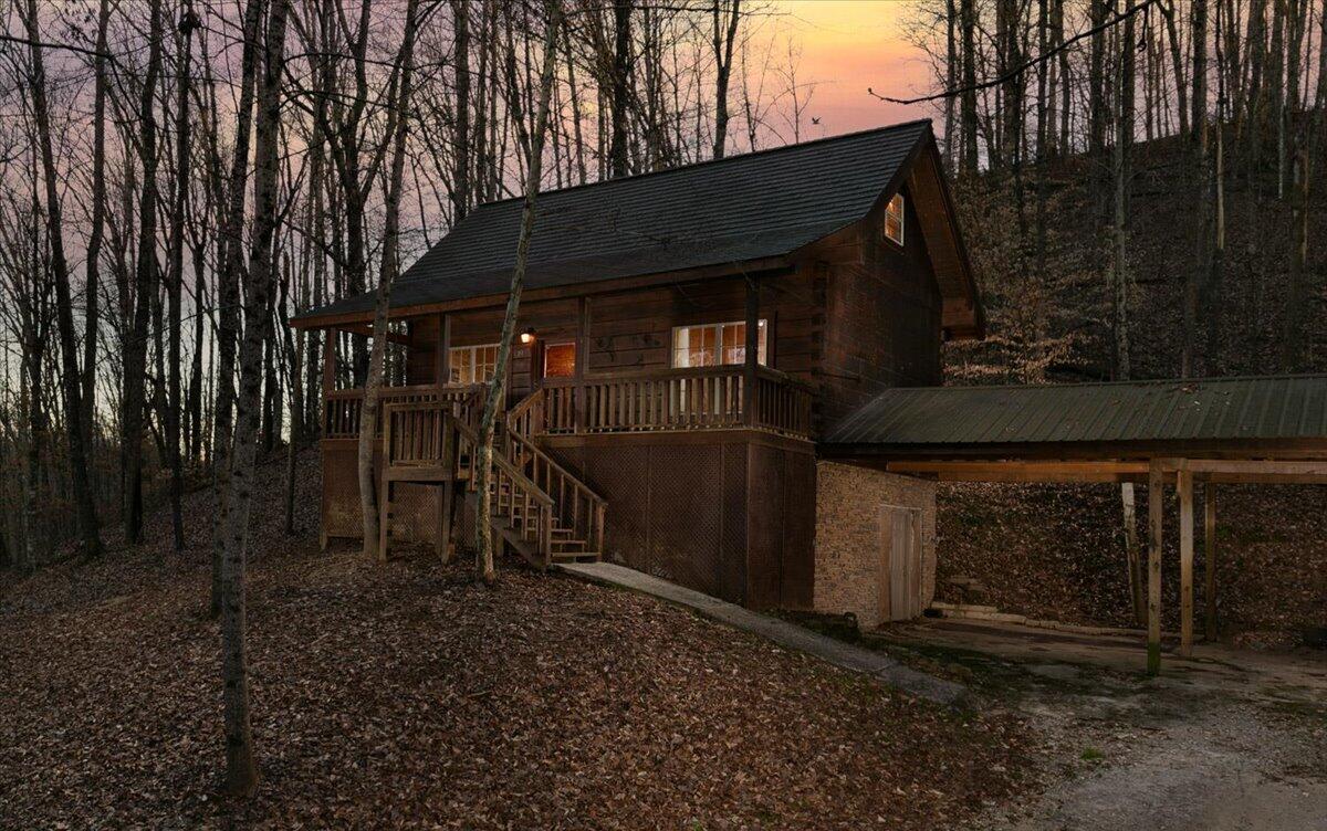 151 Hail Hollow Road