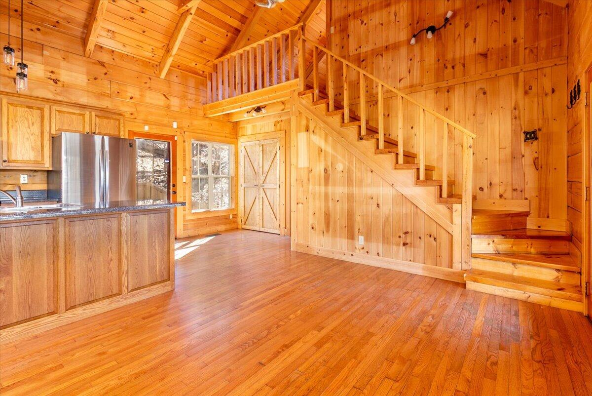 151 Hail Hollow Road