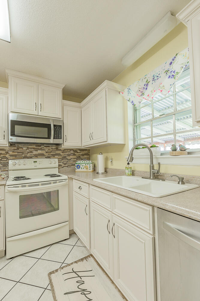 2119 Morris Hill Road