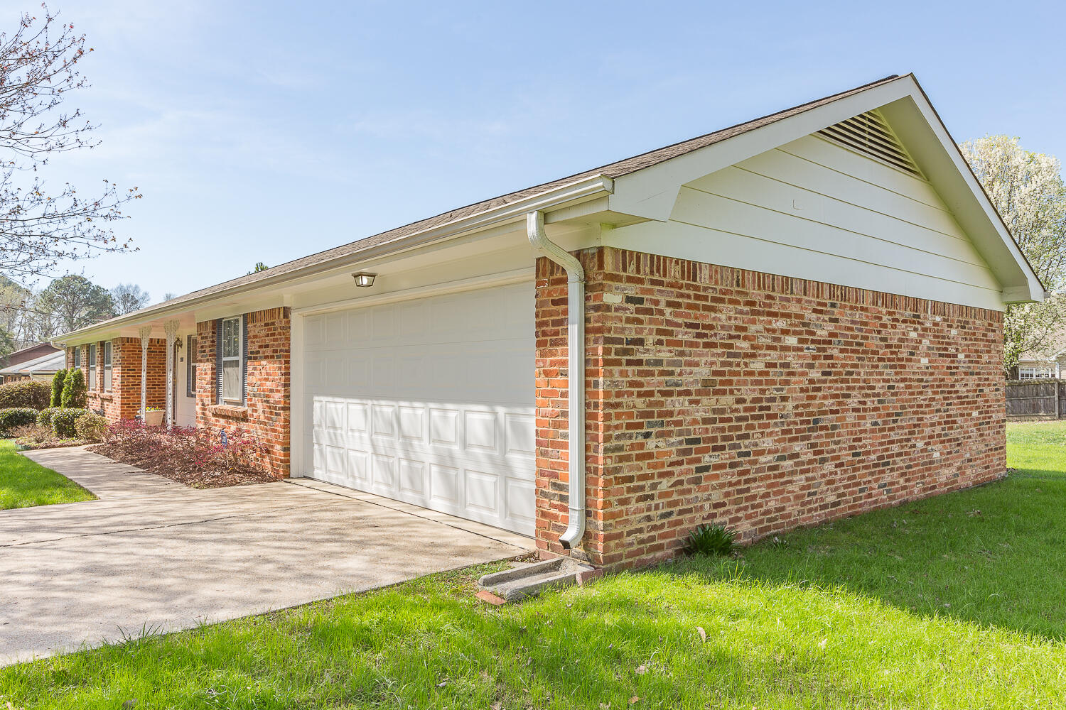 2119 Morris Hill Road