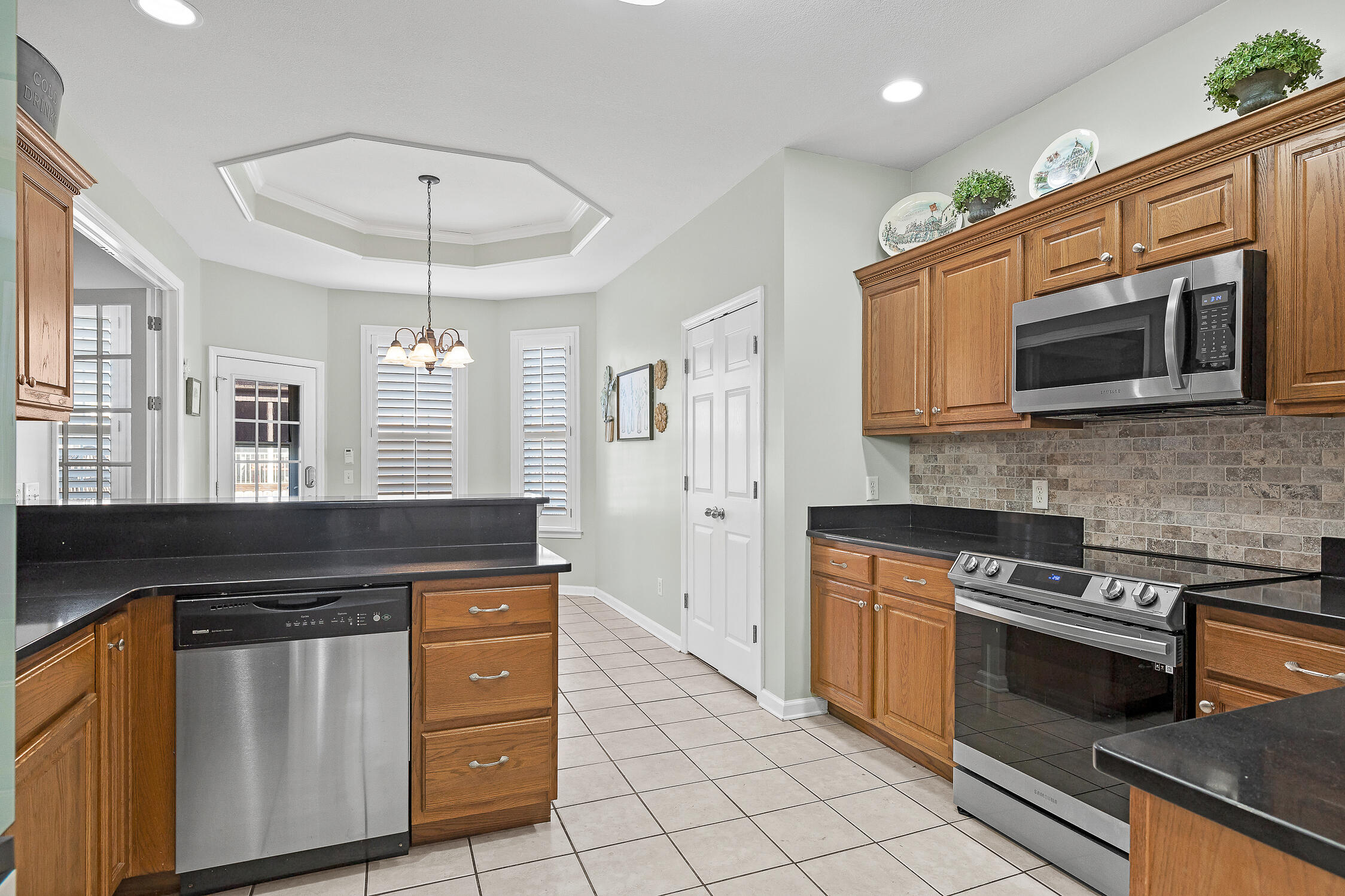 6503 Orange Plank Drive