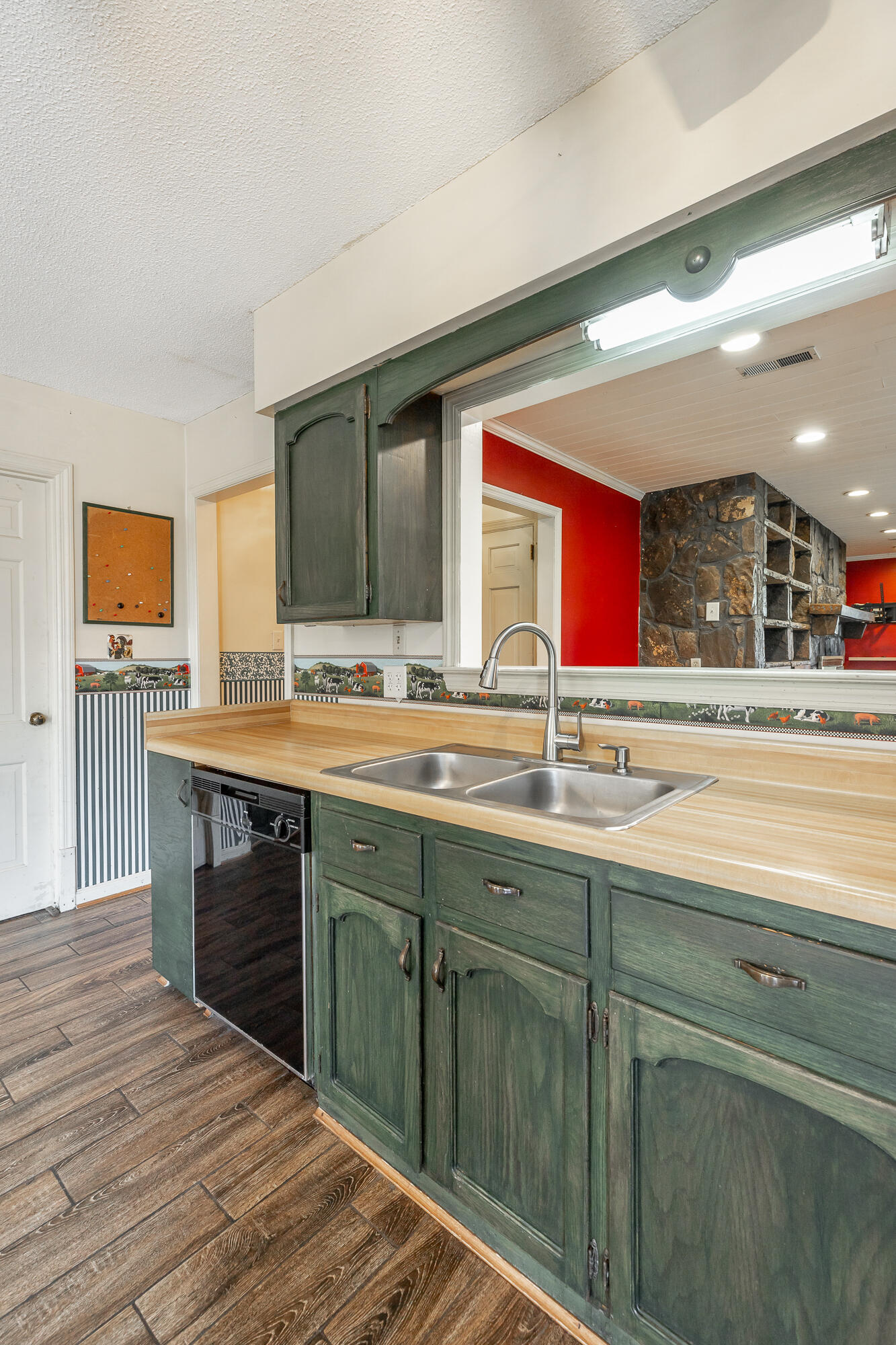 308 Rocky Ford Road