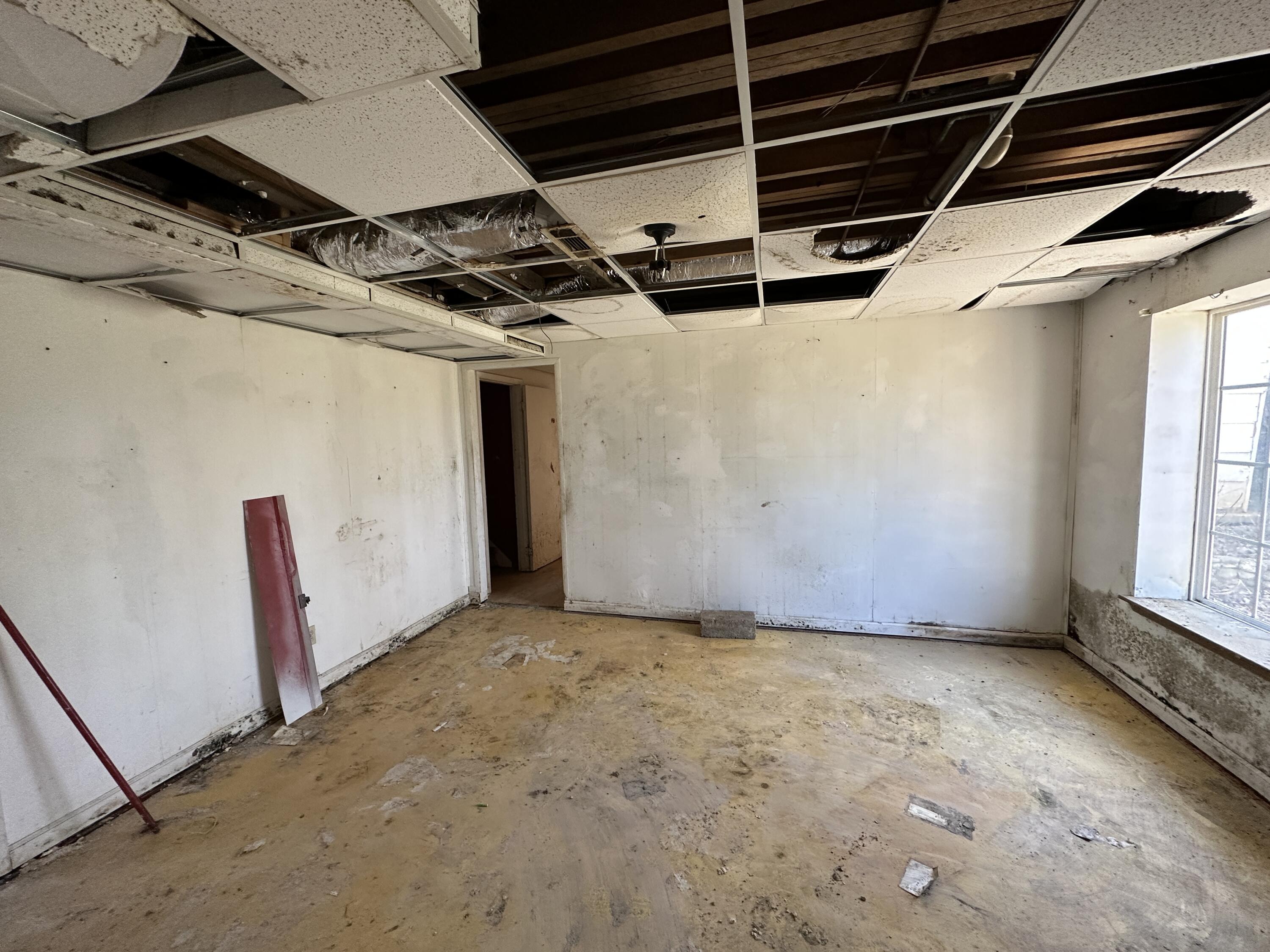6026 Porter Drive