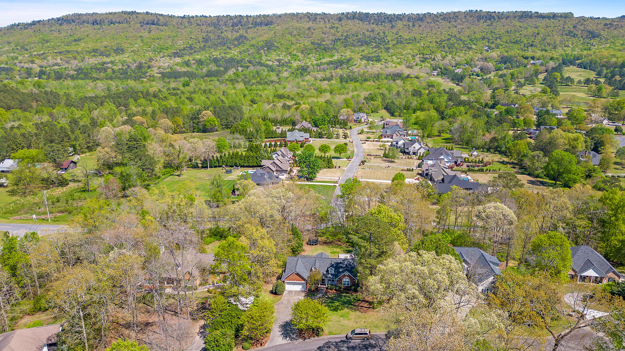 3209 Cross Roads Drive