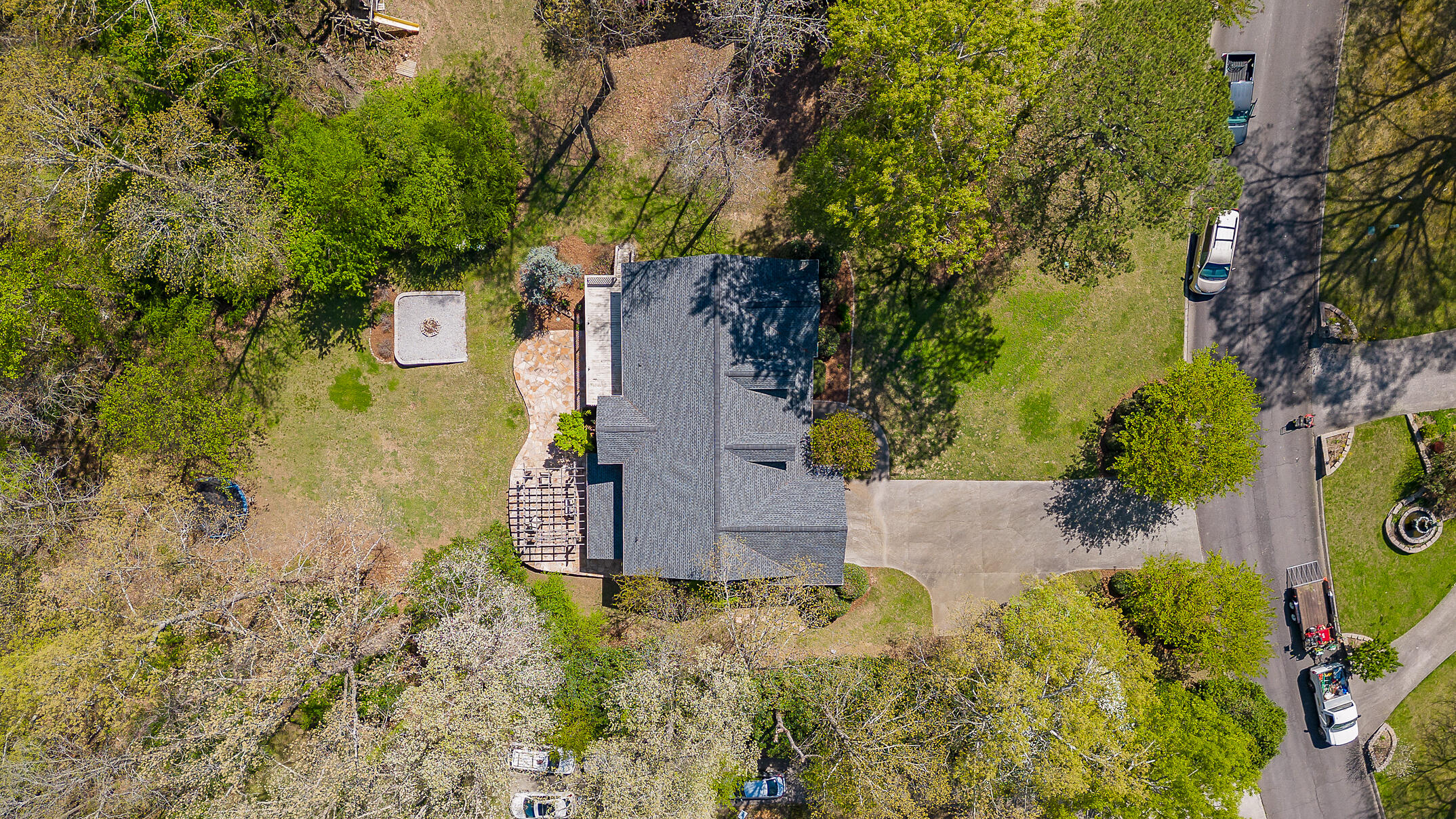 3209 Cross Roads Drive