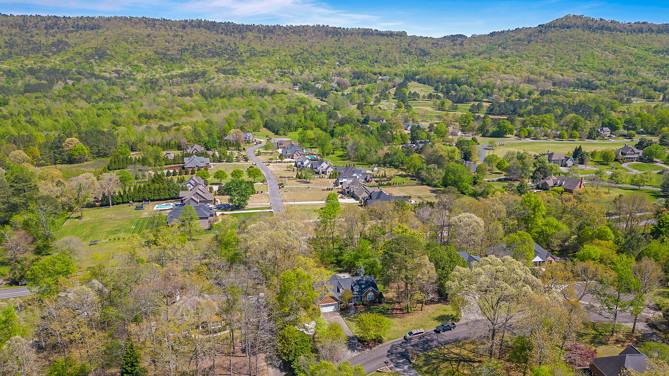 3209 Cross Roads Drive