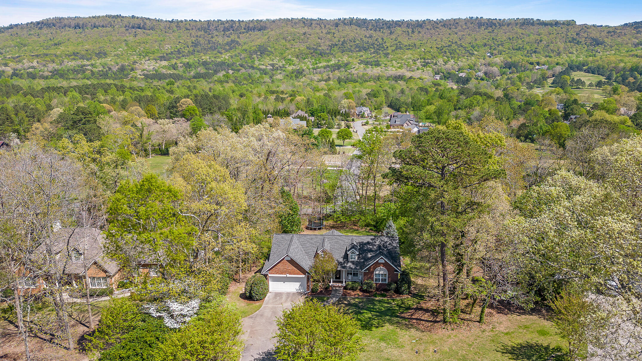 3209 Cross Roads Drive