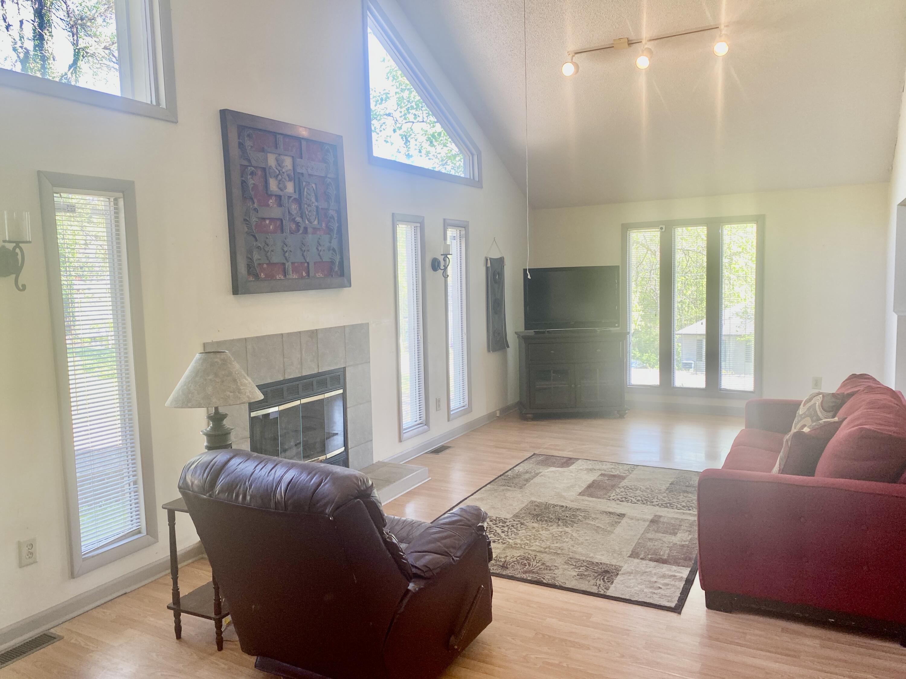3604 Ida Bell Lane