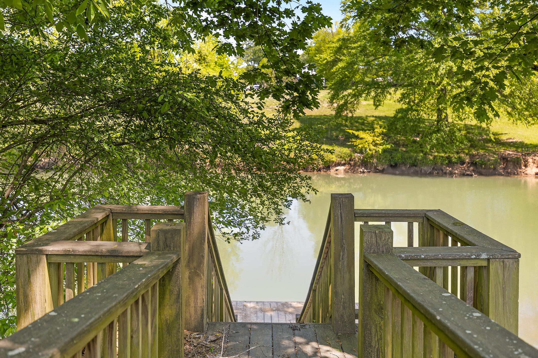 2460 Waterhaven Drive