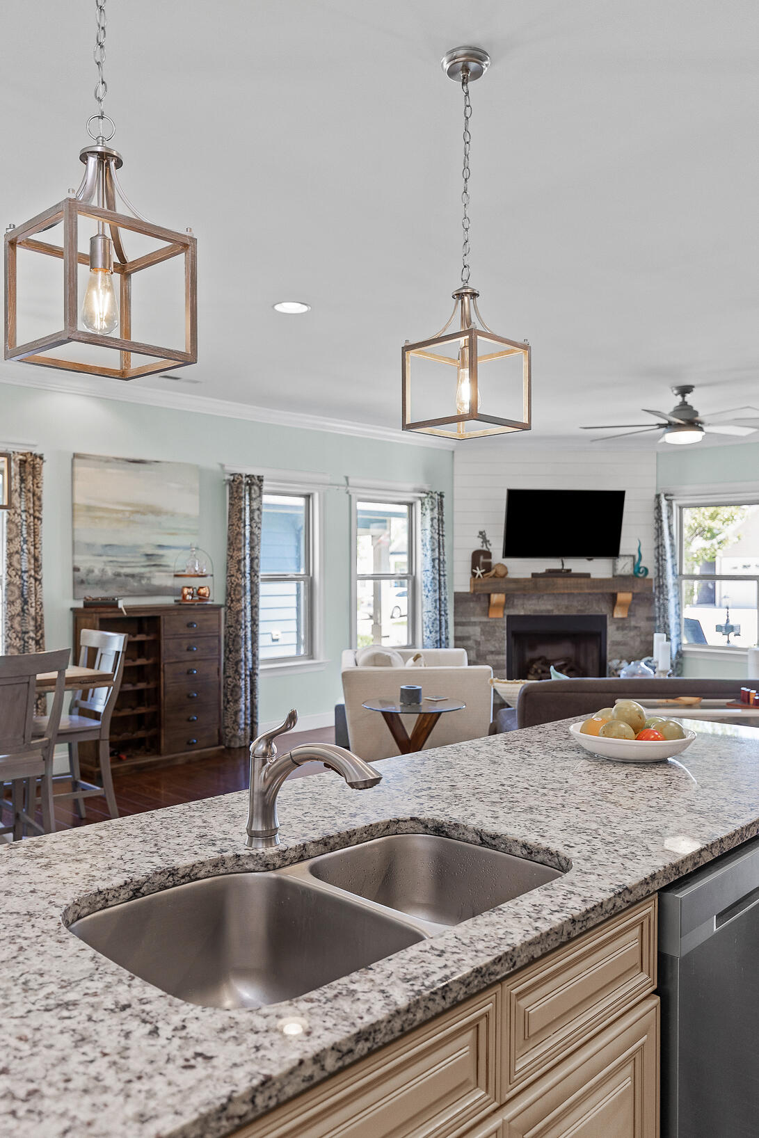 2460 Waterhaven Drive