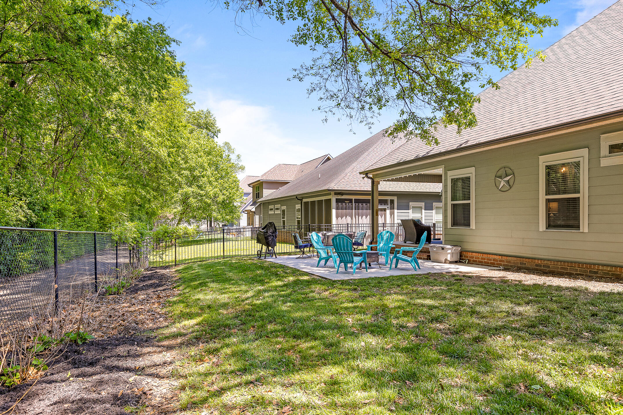 2460 Waterhaven Drive