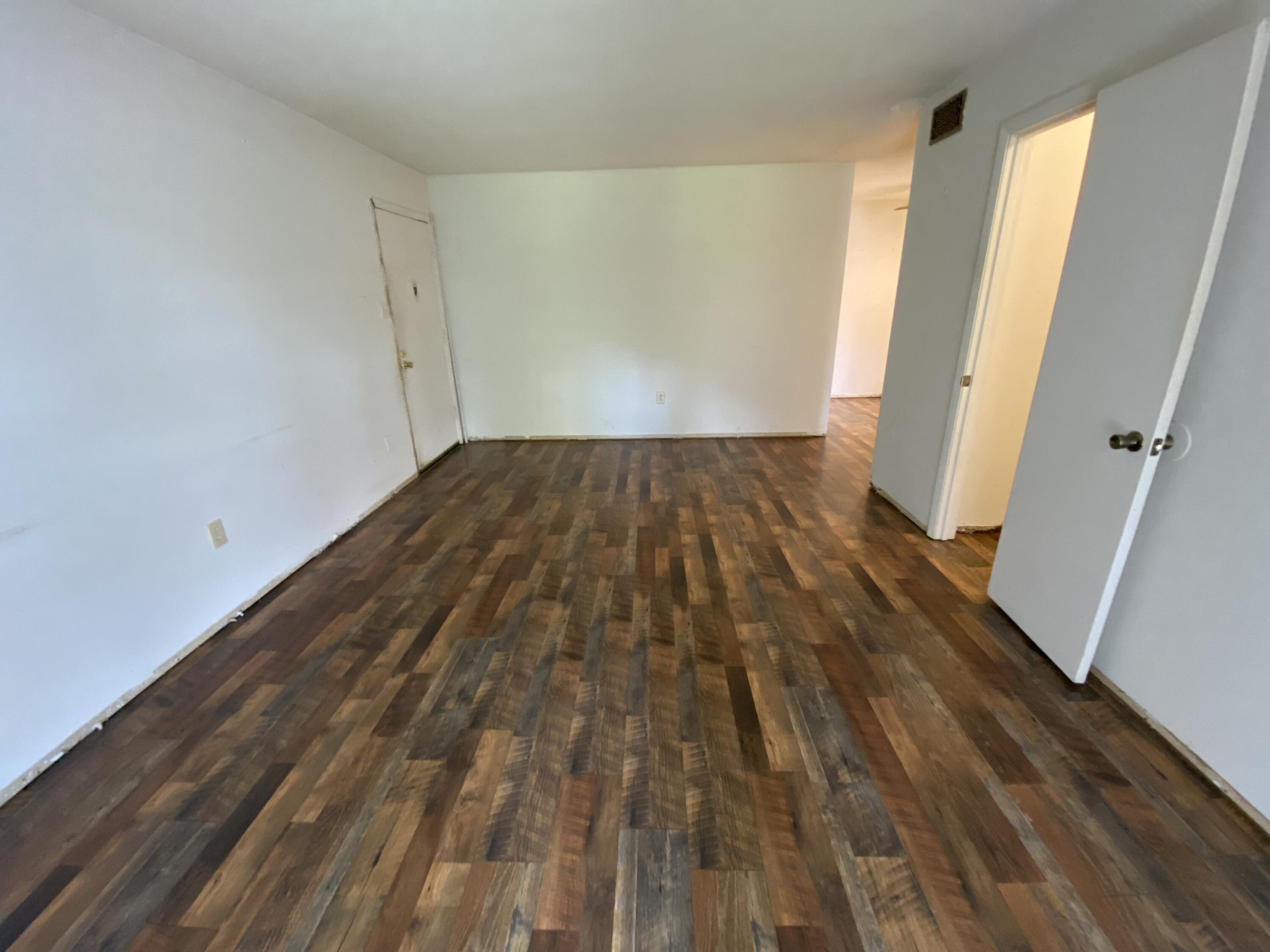 900 Mountain Creek Road, # 208