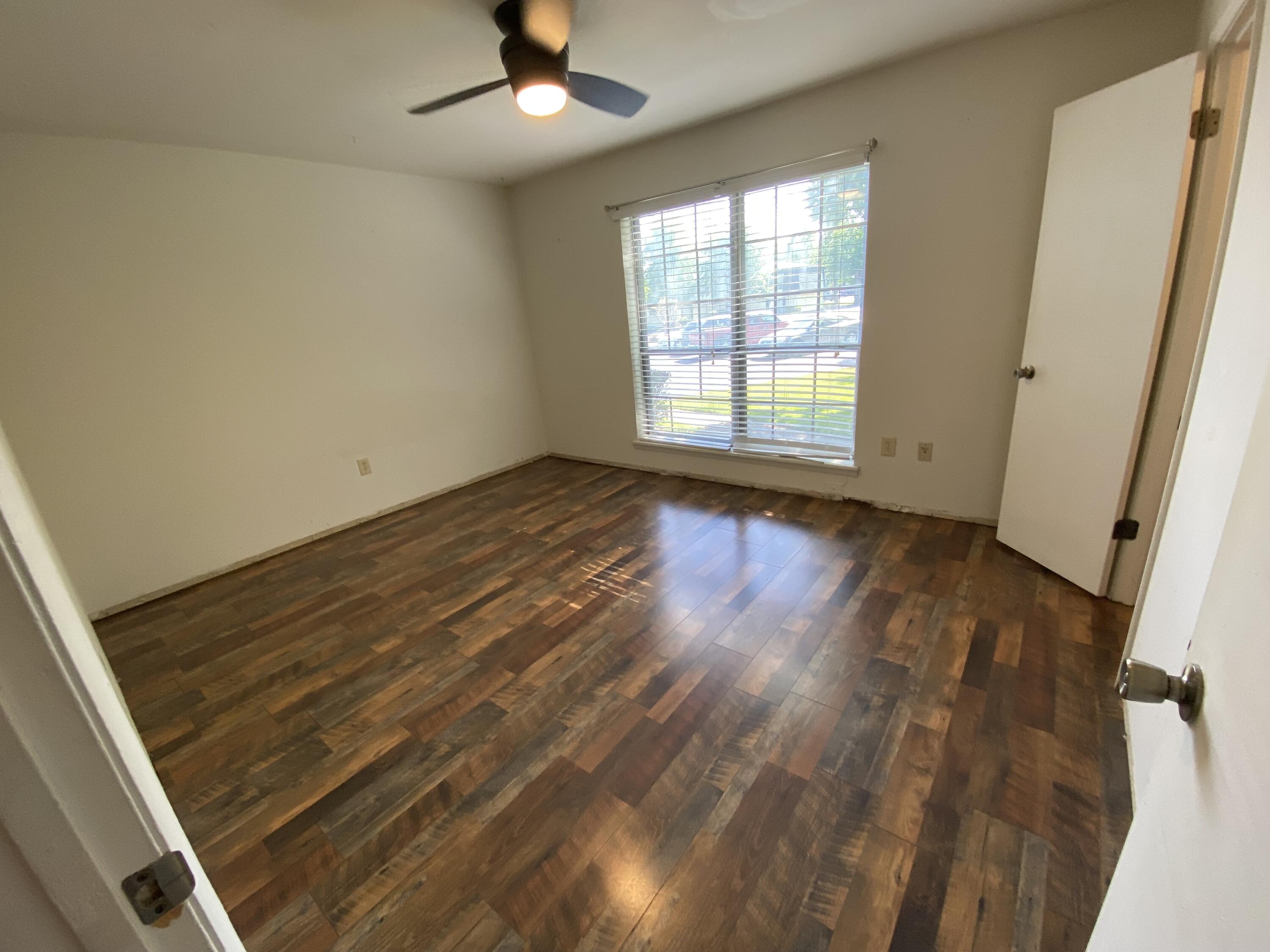 900 Mountain Creek Road, # 208