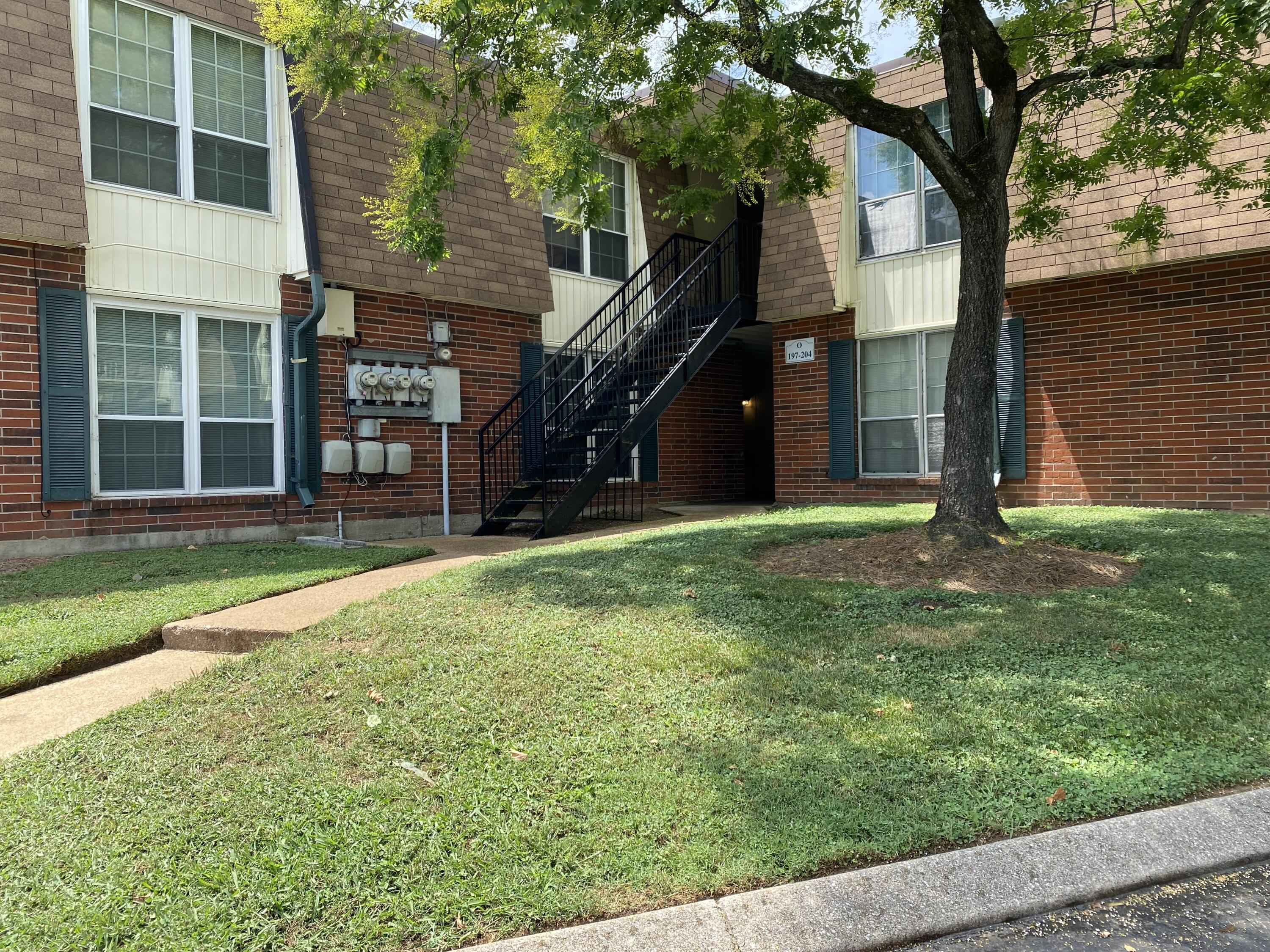 900 Mountain Creek Road, # 208