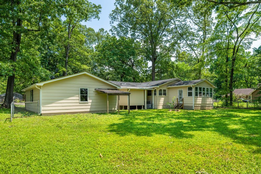 755 Neighborhood Road
