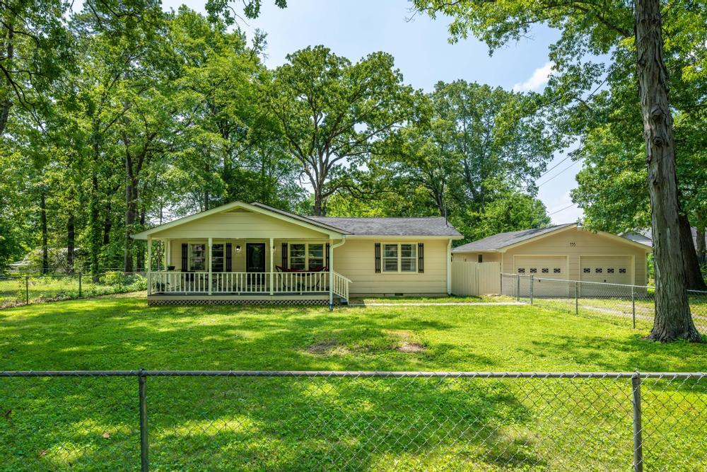 755 Neighborhood Road