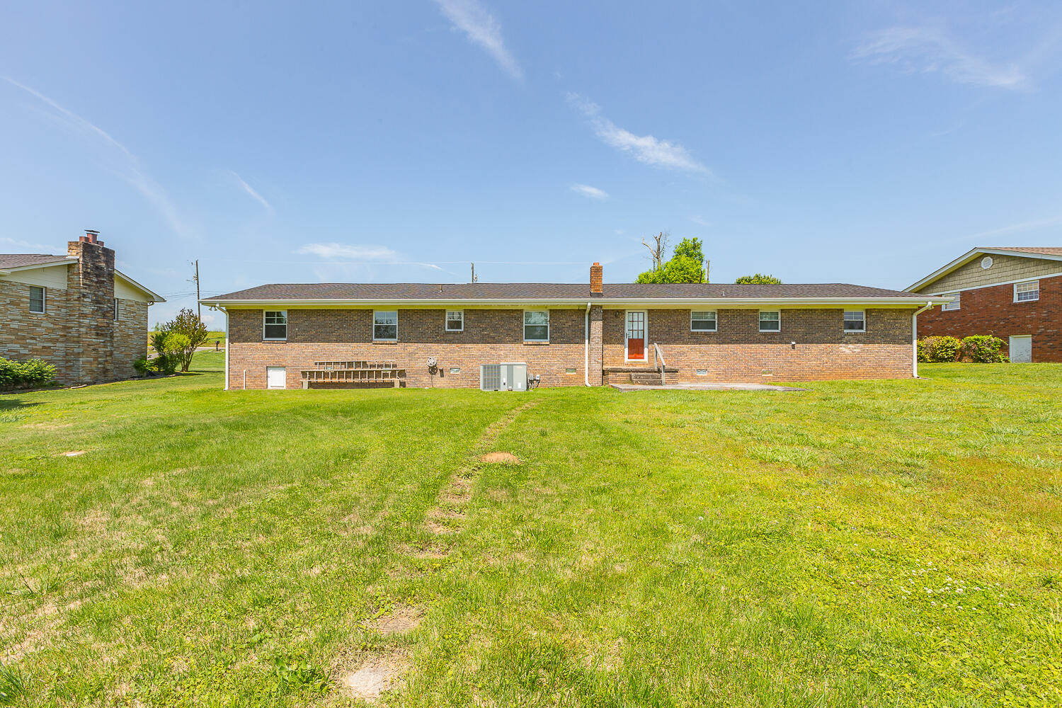 1704 Gray Road