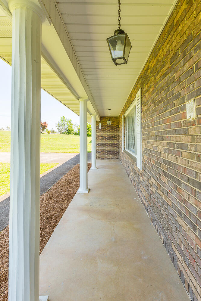 1704 Gray Road