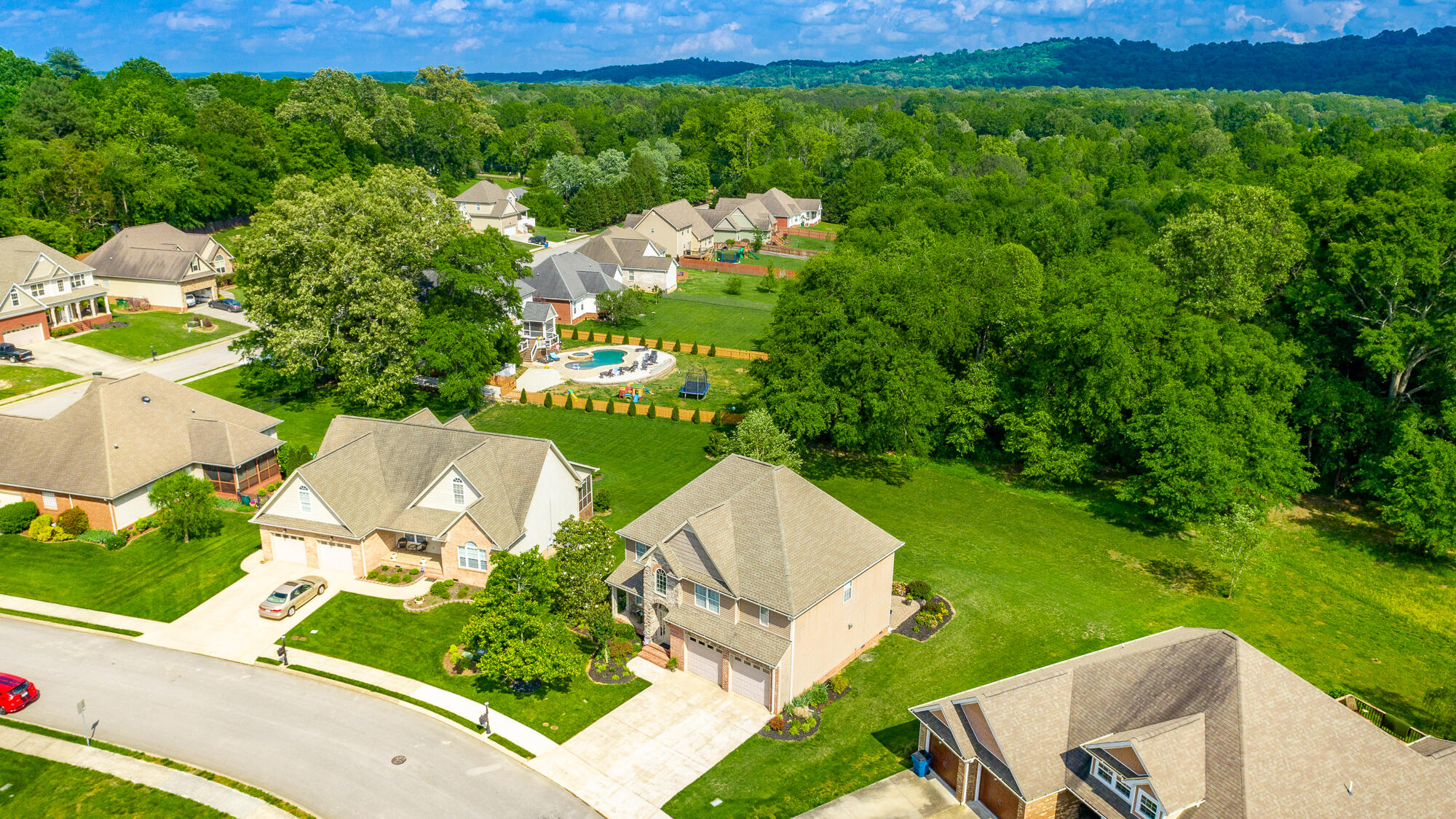 7016 Homestead Circle