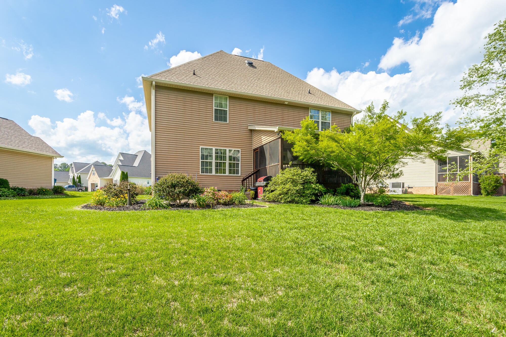7016 Homestead Circle