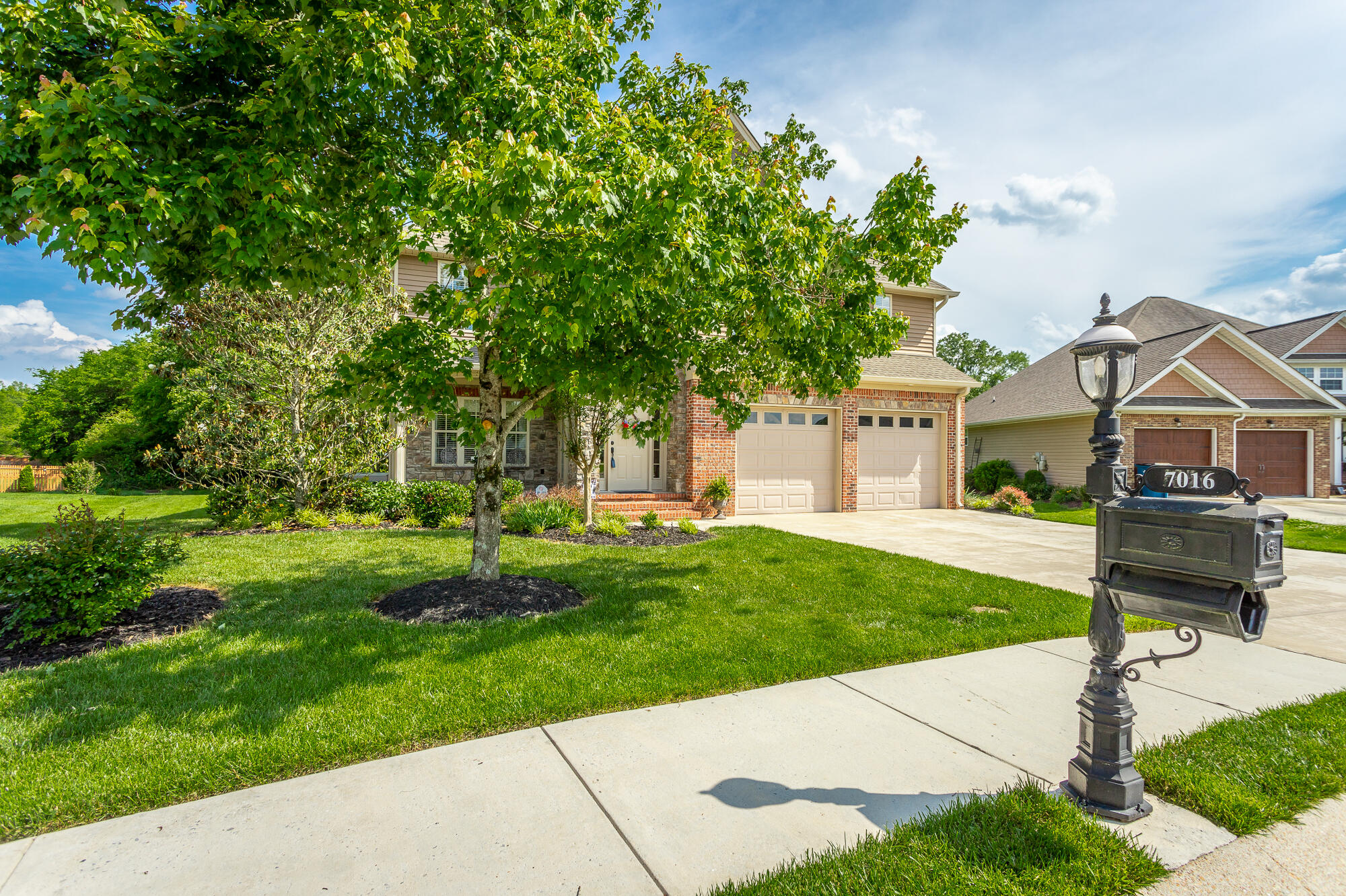 7016 Homestead Circle