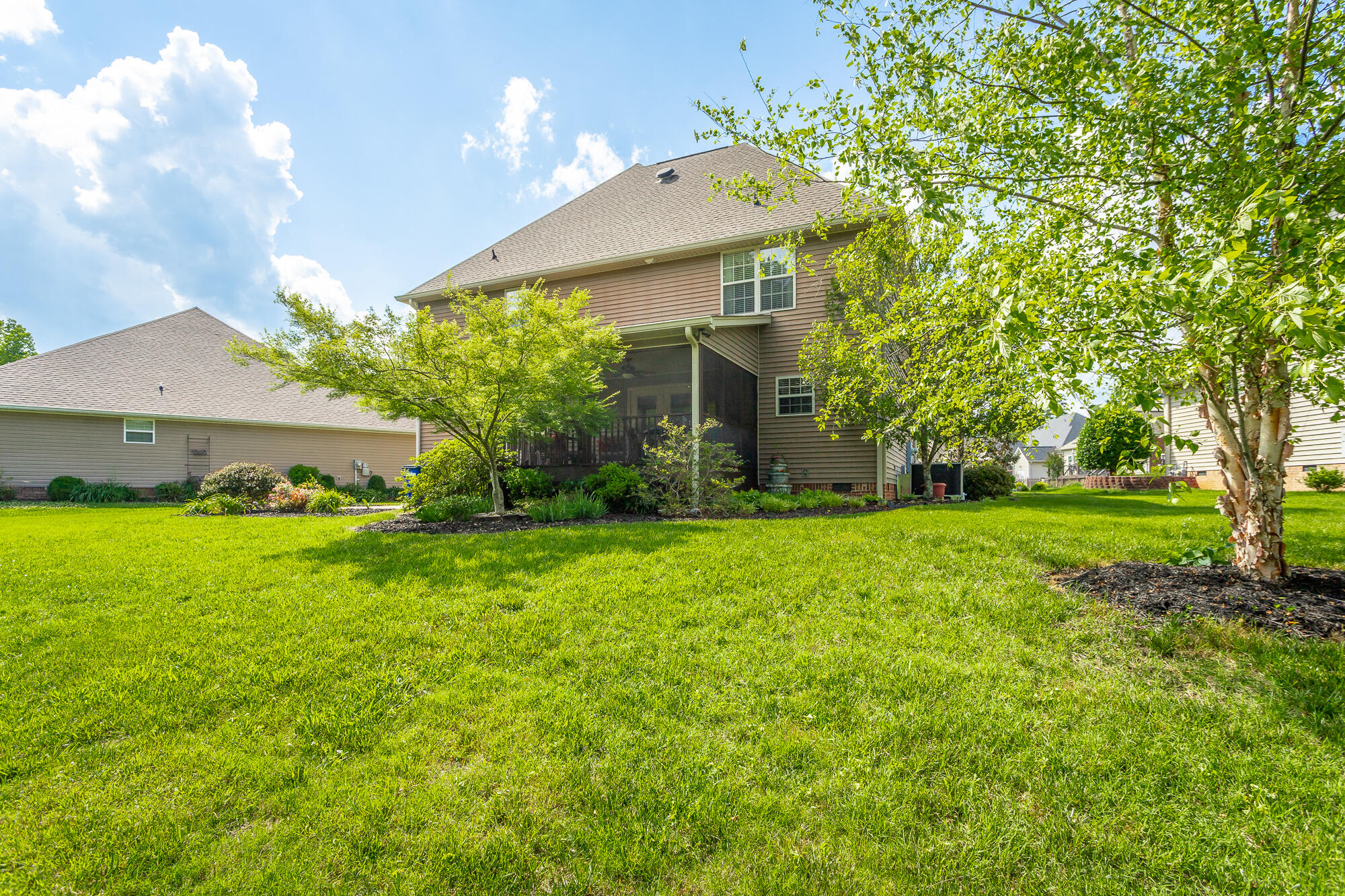 7016 Homestead Circle