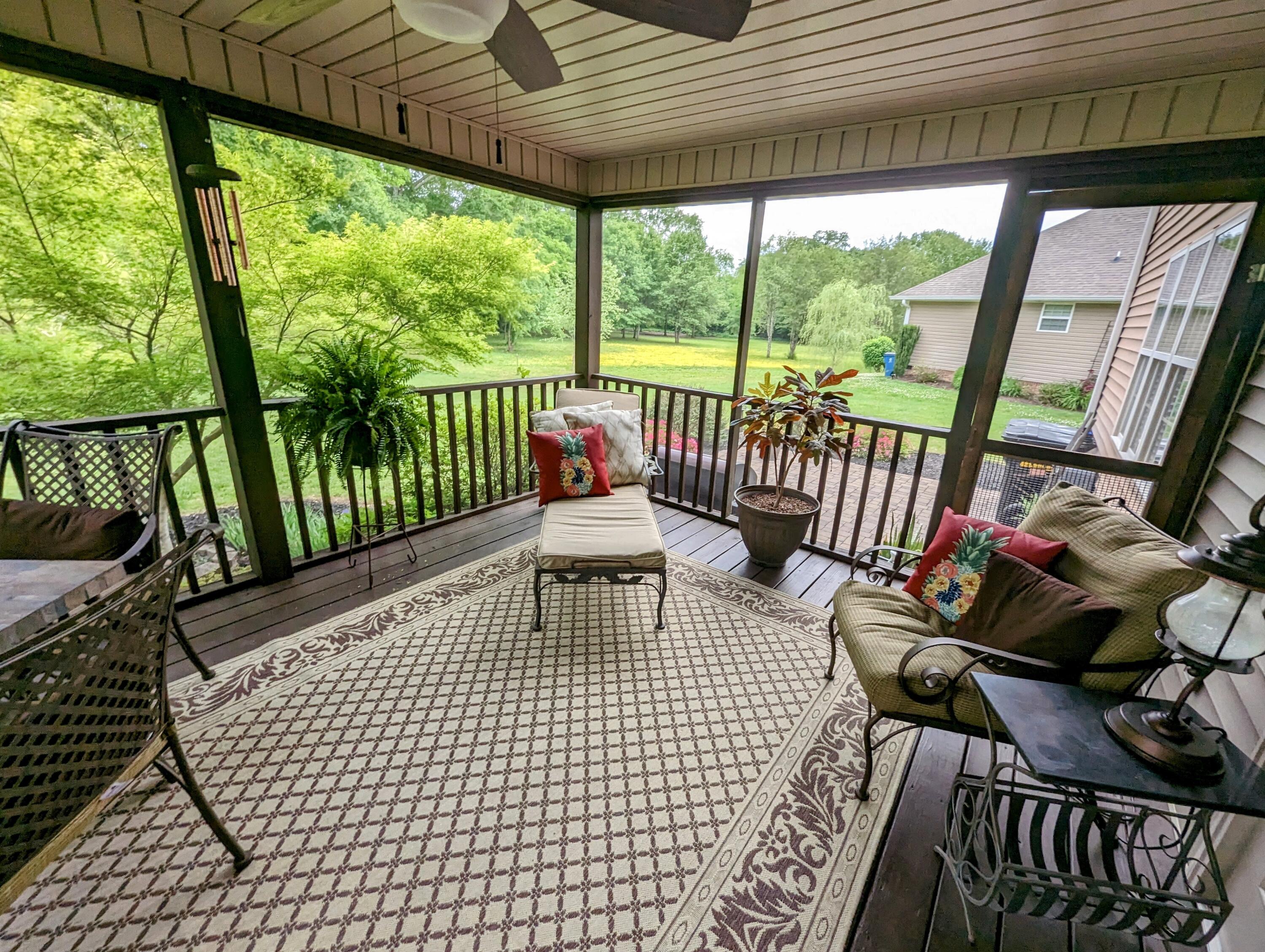 7016 Homestead Circle