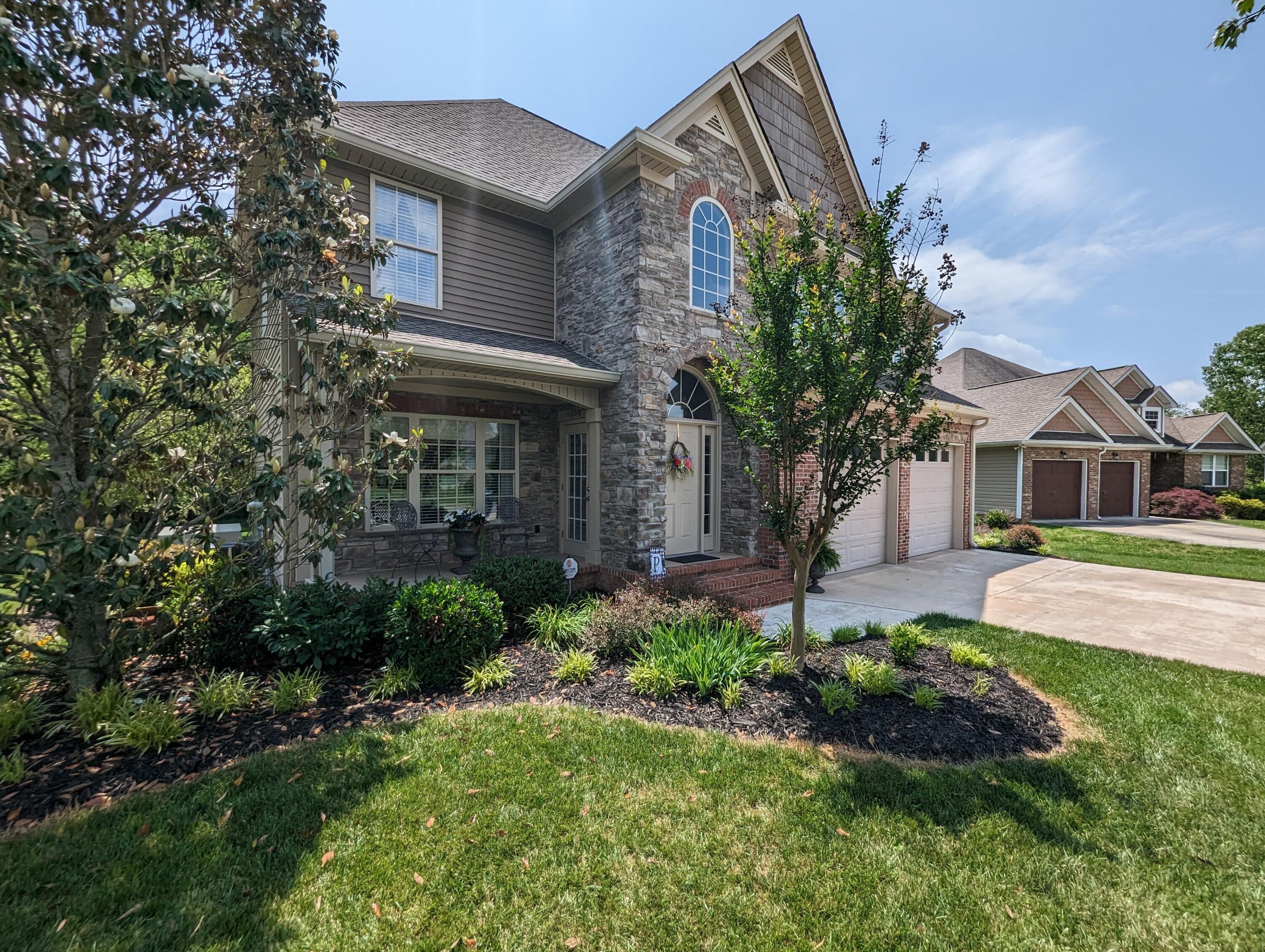 7016 Homestead Circle