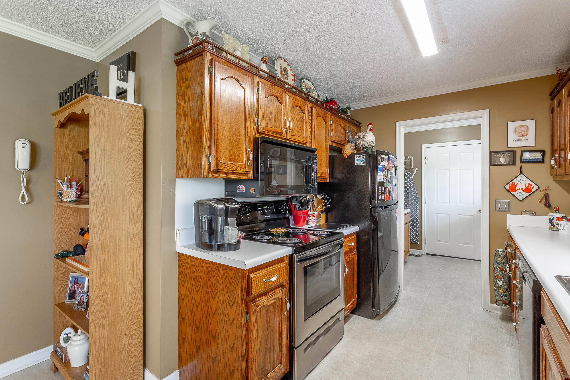 8402 Daisy Dallas Road