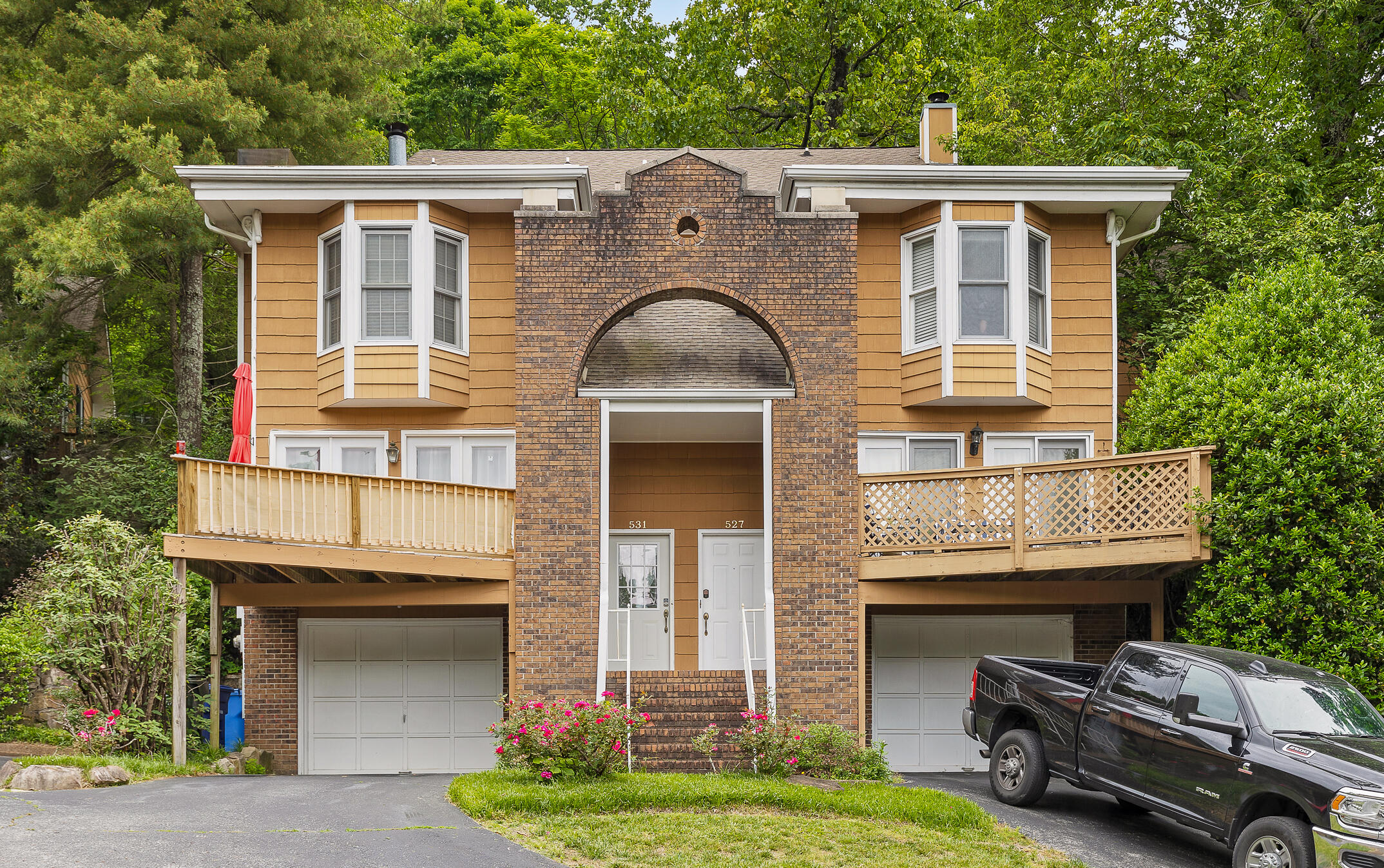 531 Winterview Lane