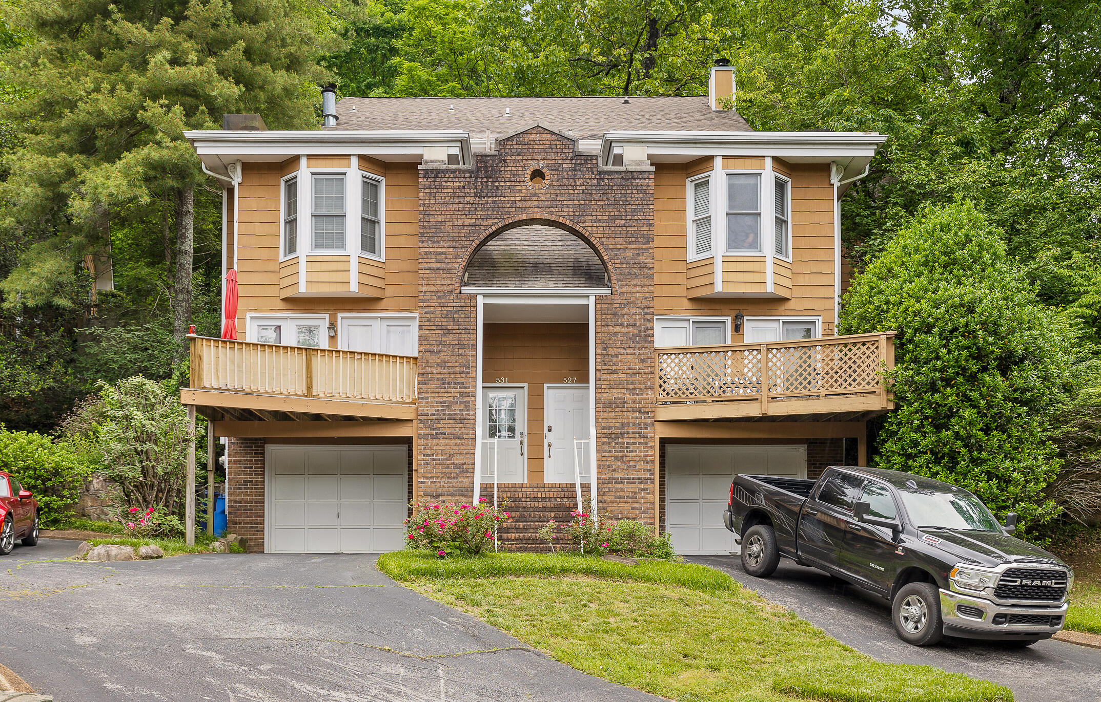 531 Winterview Lane