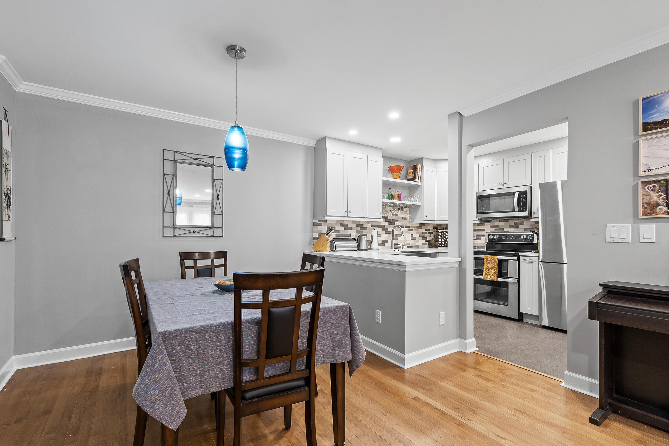 531 Winterview Lane