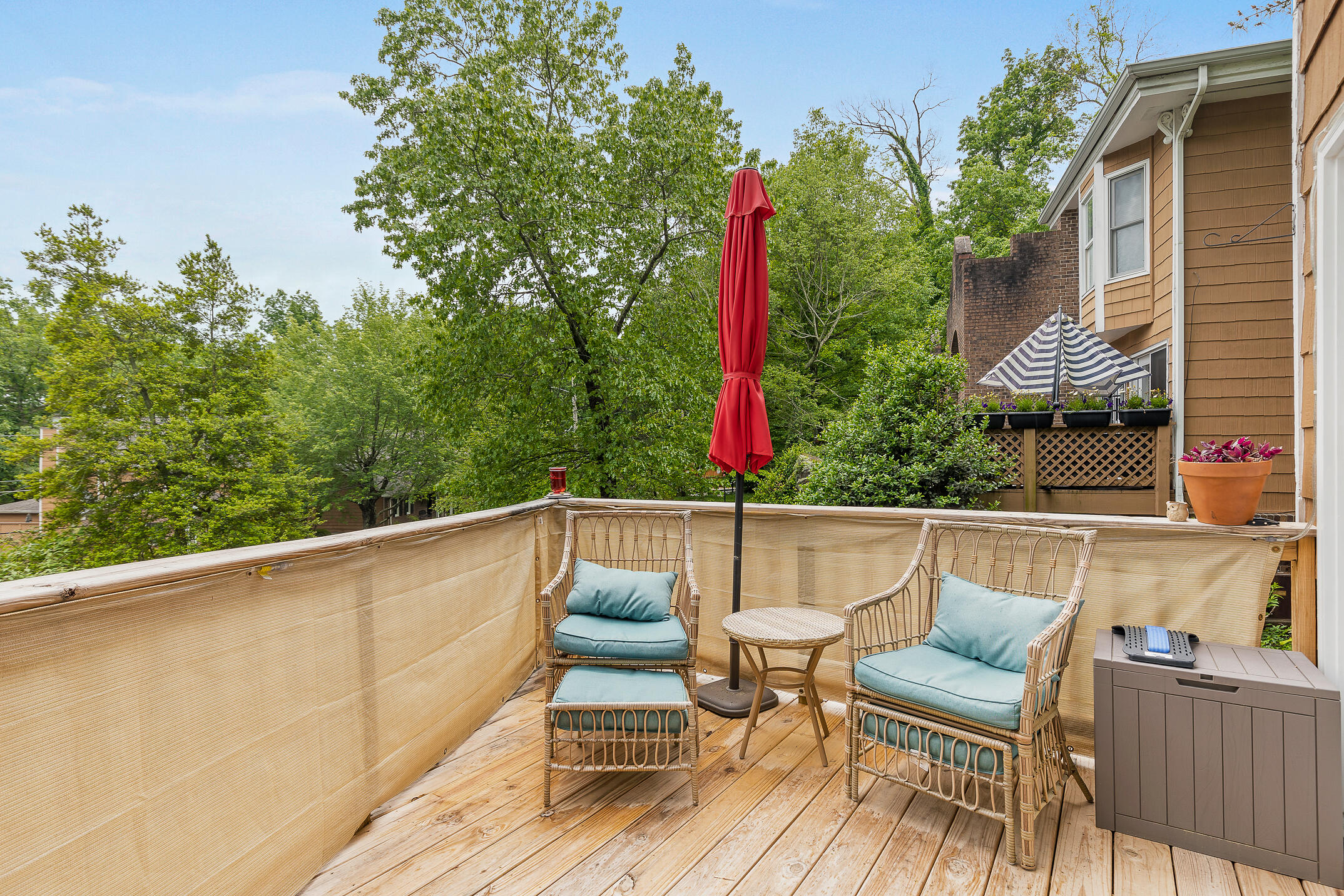 531 Winterview Lane