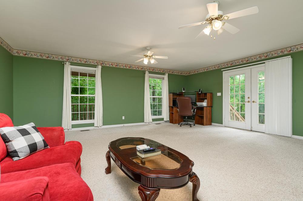 32 Franks Road