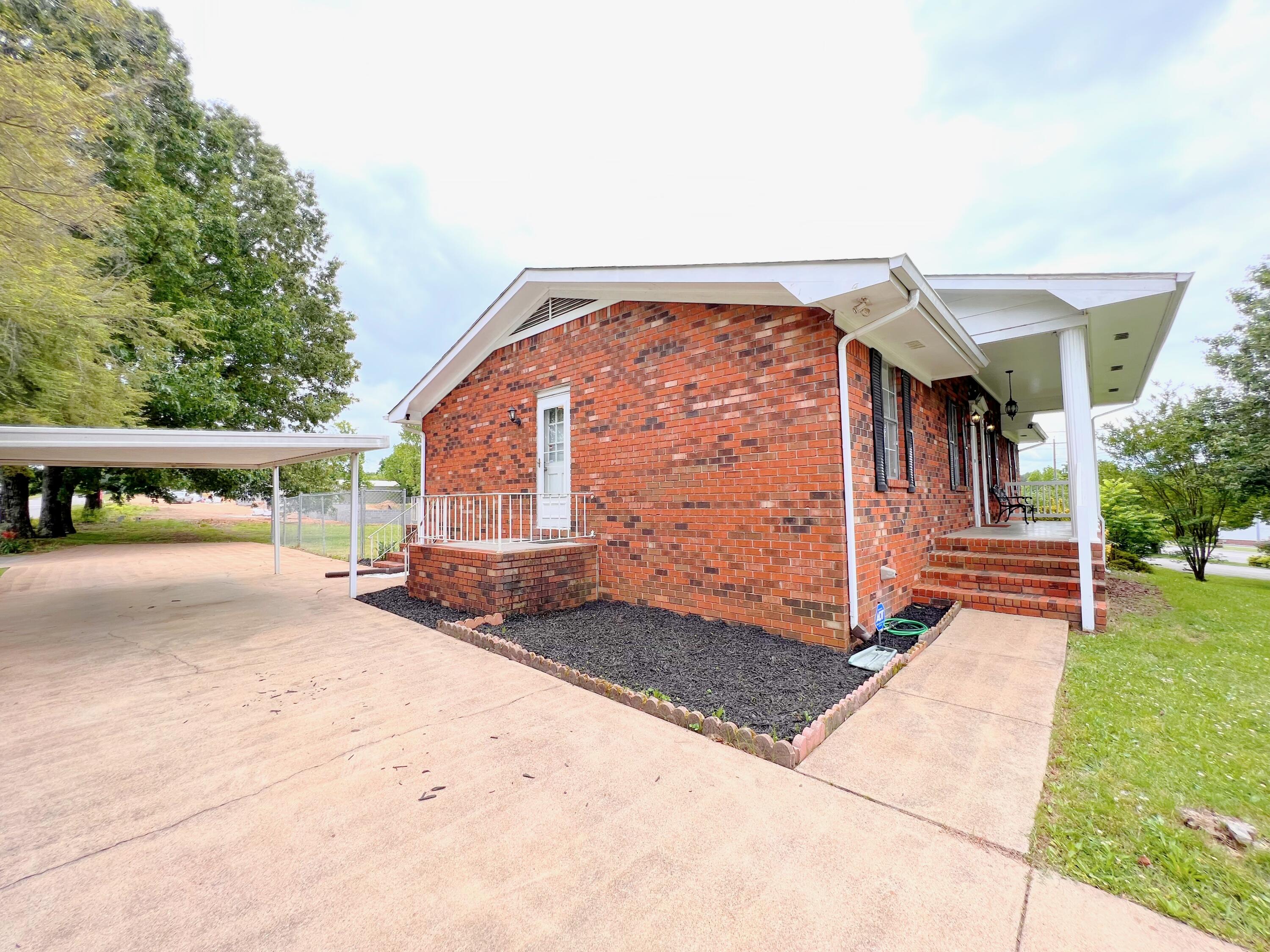 2347 SE Blackburn Road