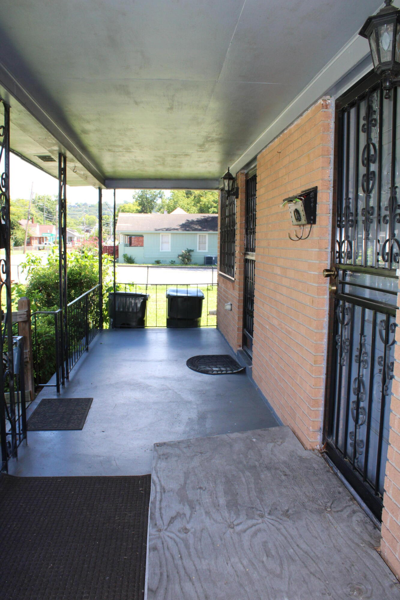 1940 Blackford Street